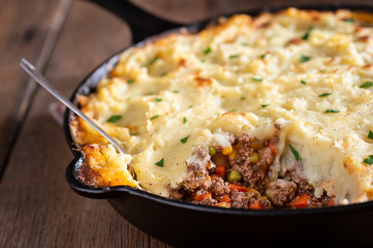 Salads are out, cottage pie is in. Why your brain craves warming food when it’s hot