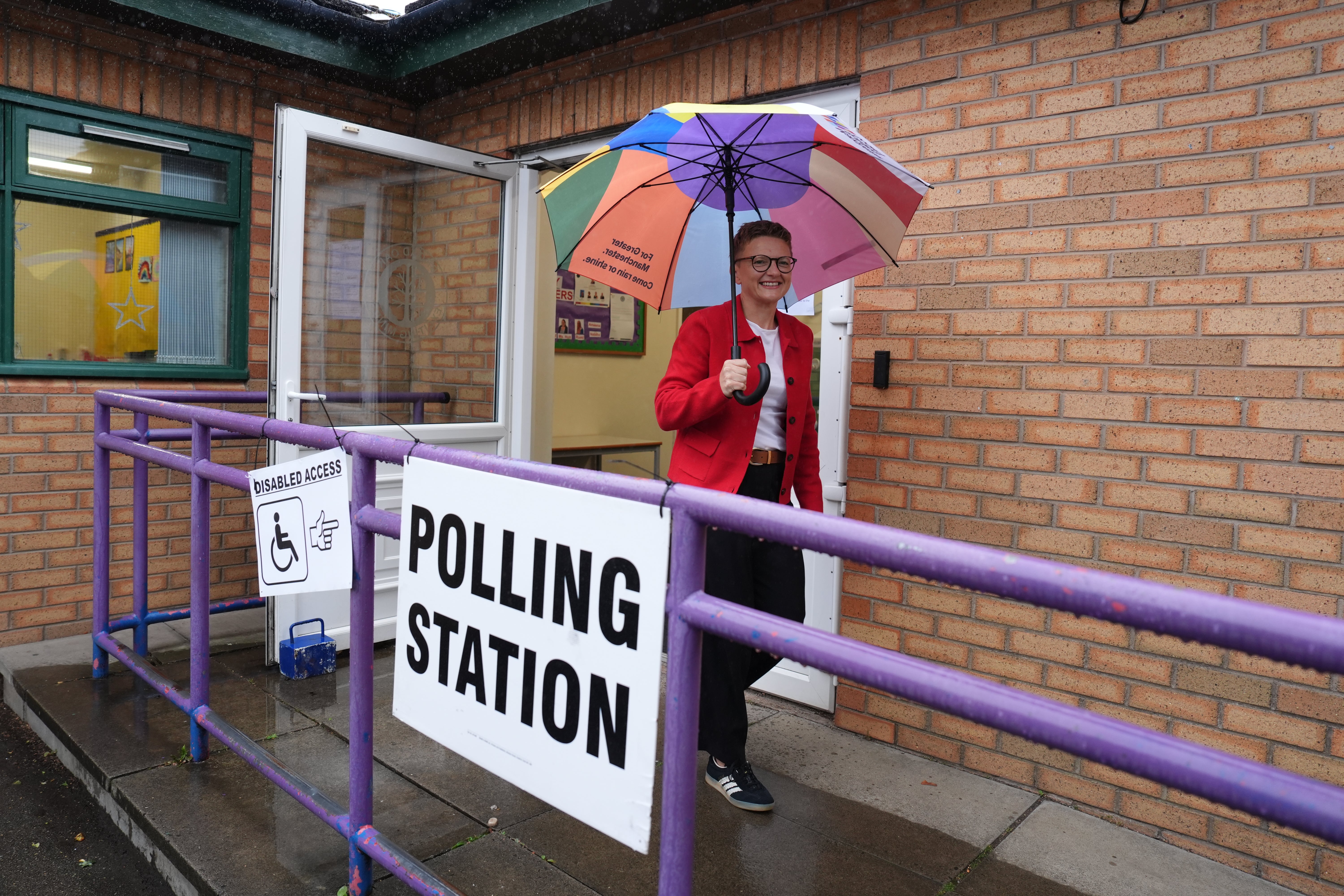 Greater Manchester: Polls open in election to replace Andy Burnham as mayor