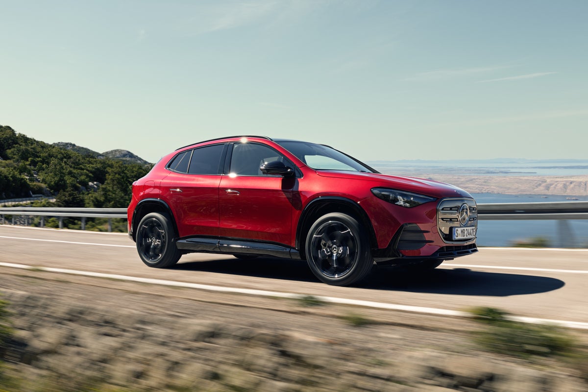 Mercedes reinvents its best-selling GLA with 406-mile range and AI on board