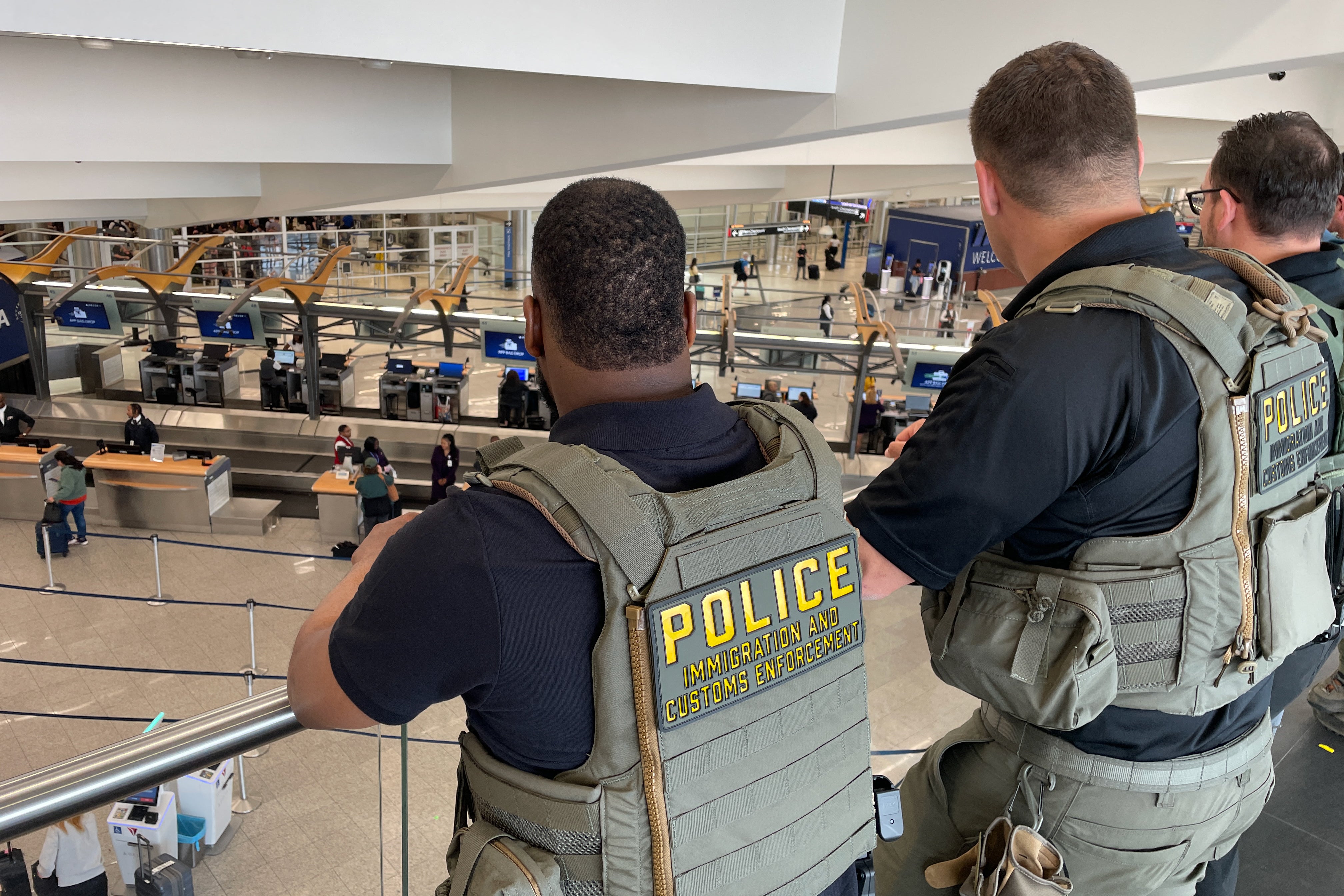 Us Citizen Faces Felony Charge For Allegedly Giving Customs Agents A Code That Erased His Phone