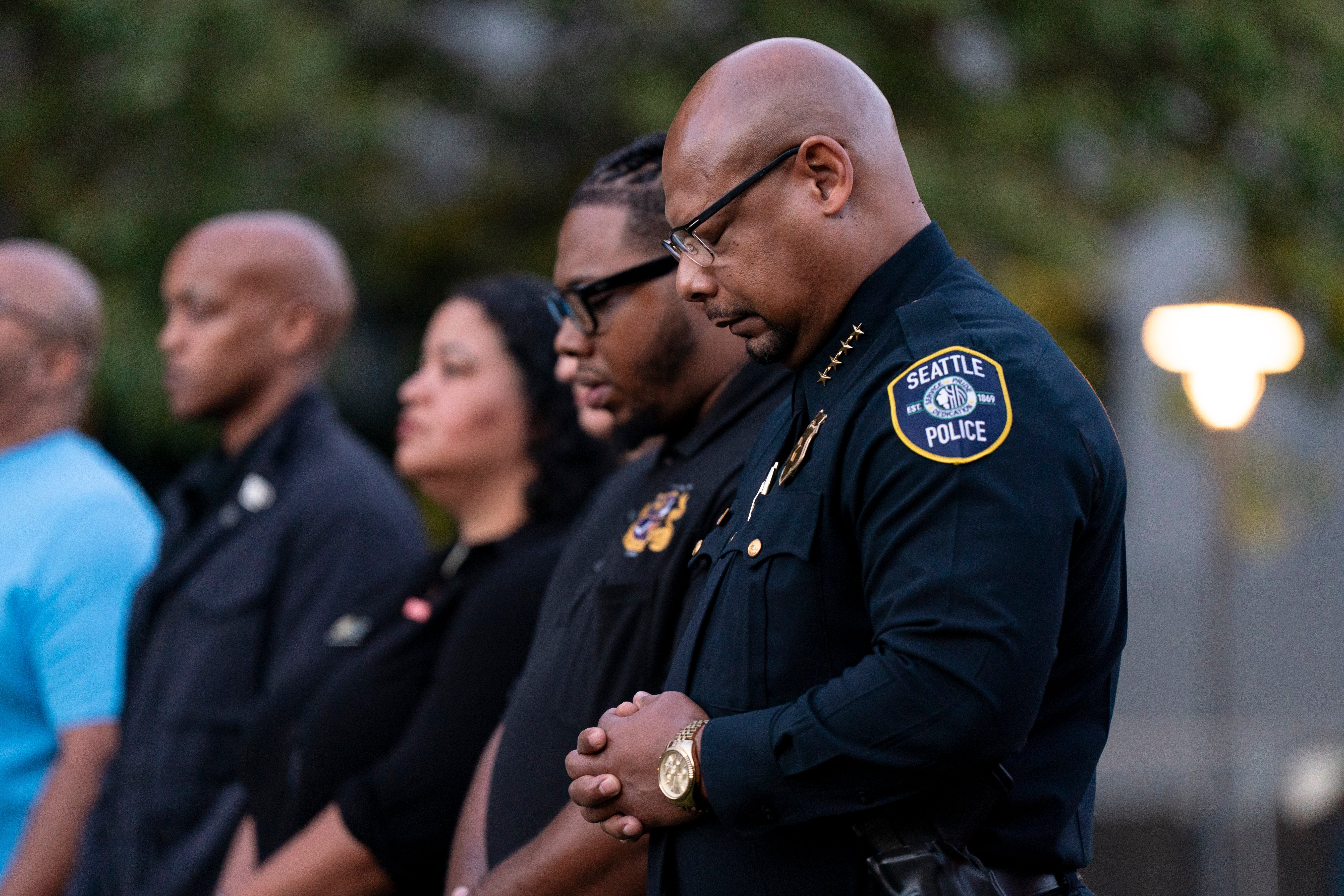 Barnes is nan 2nd Black constabulary main successful Seattle