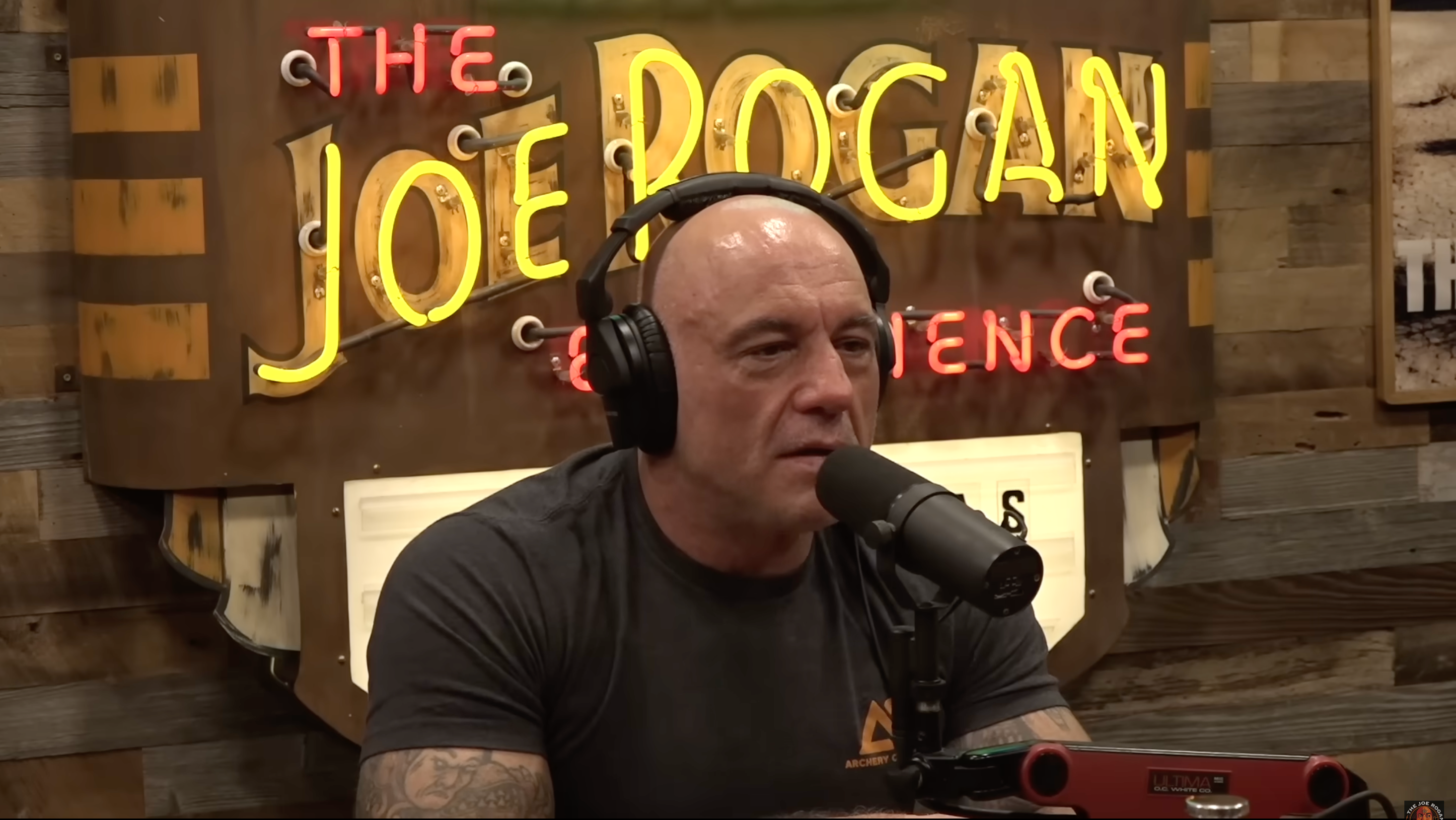 Joe Rogan Says Trump Has ‘no Clear Way’ To End Iran War