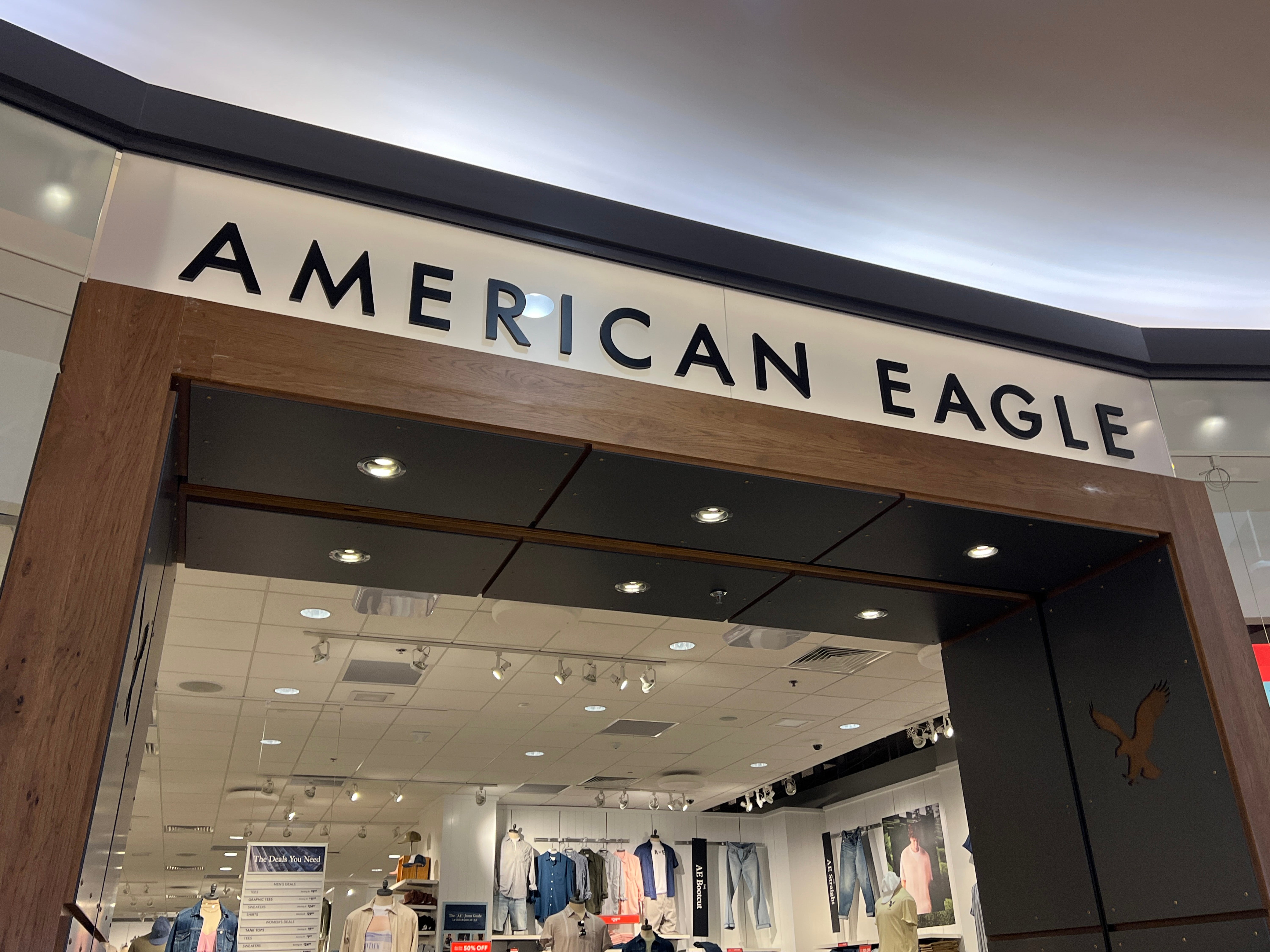 American Eagle Outfitters is among nan companies that agreed to waste a information of its tariff refund claims for cash, trading $68.9 cardinal of its tariff claims for $18.6 cardinal successful cash