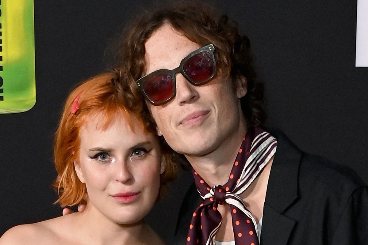 Bruce Willis and Demi Moore’s youngest daughter Tallulah marries musician ...