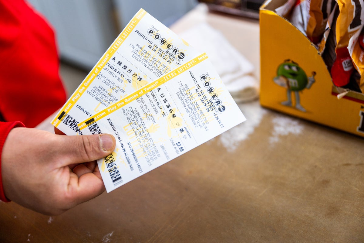 Powerball players should avoid certain numbers if they’re wary of sharing a jackpot, math professor says Powerball players should avoid certain numbers if they’re wary of sharing a jackpot, math professor says