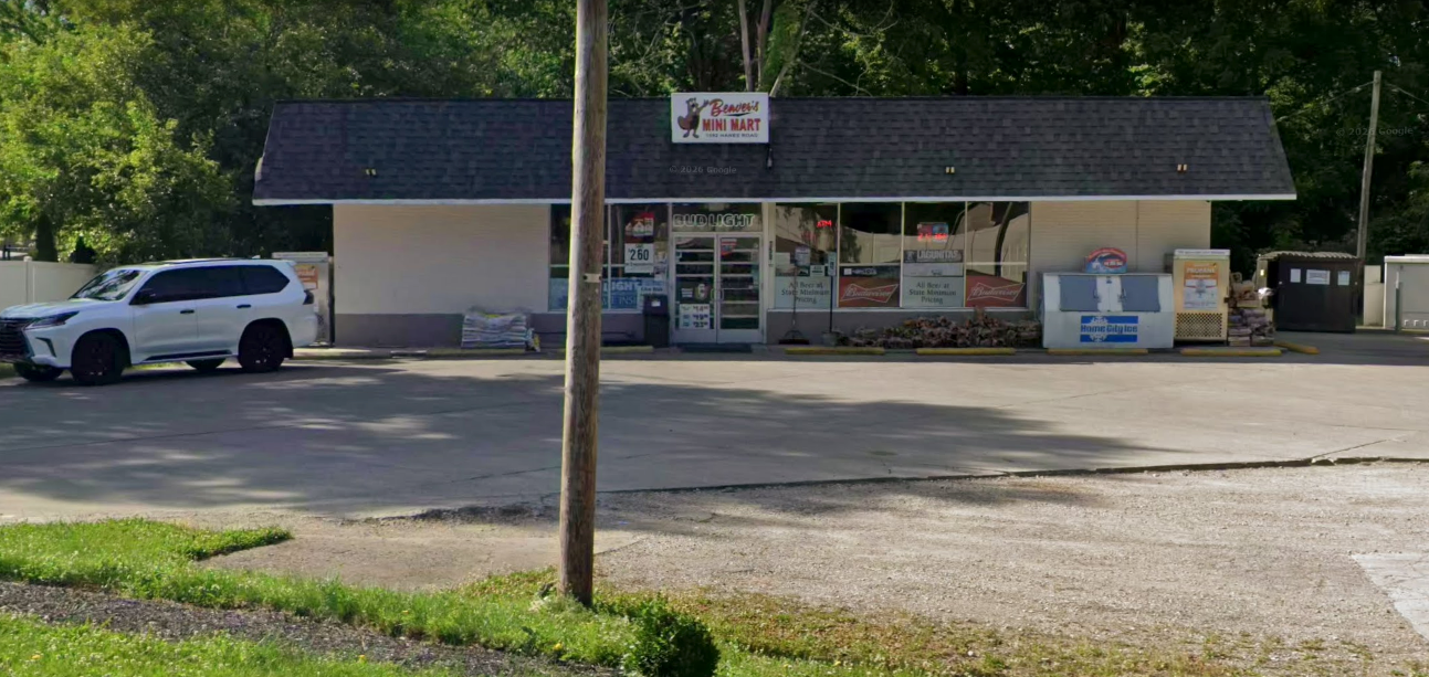 The proprietor of Beaver’s Mini Mart (pictured) says his shop and branding predate Buc-ee’s, which opened its first Ohio location adjacent Dayton successful April