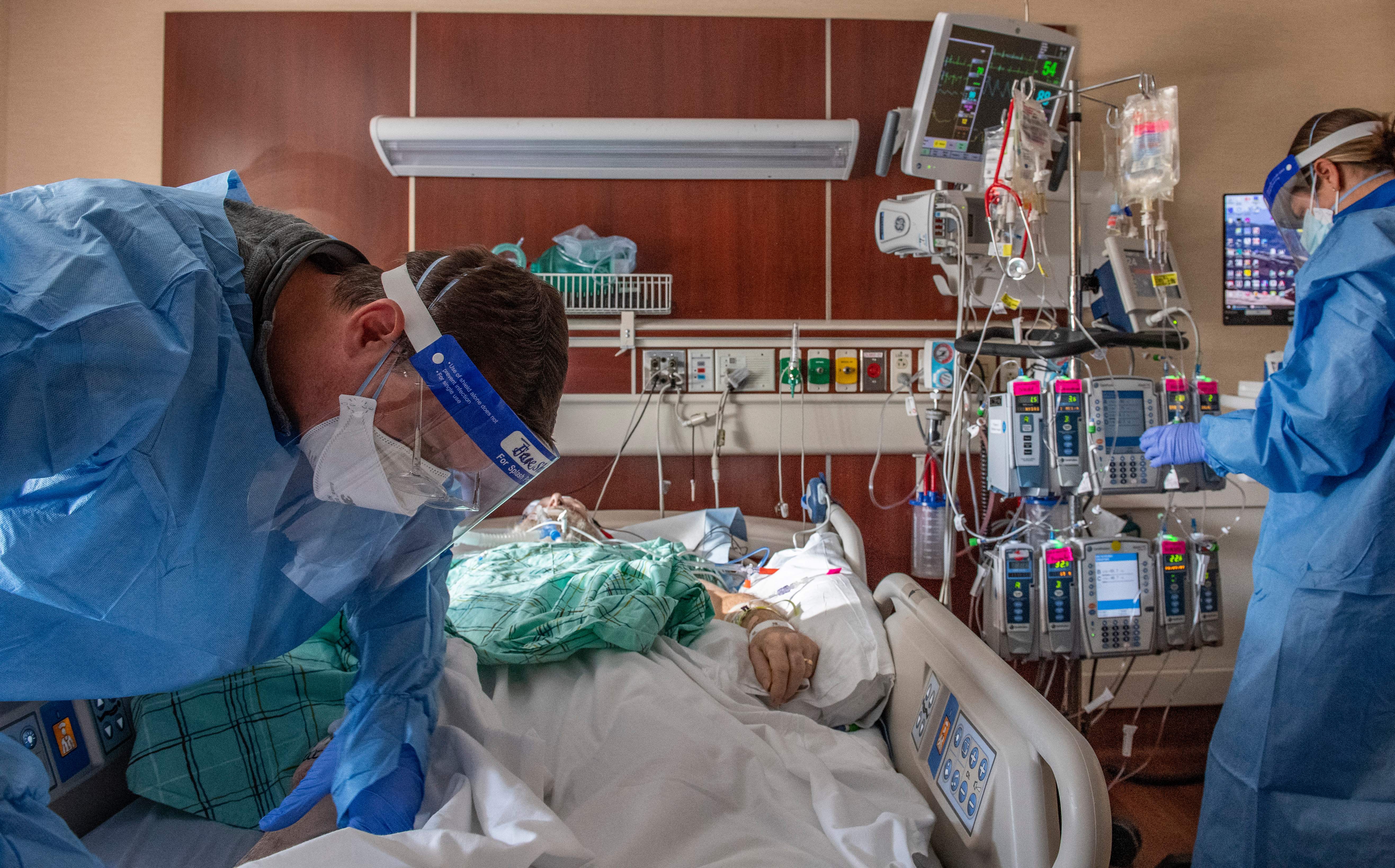 Covid emergency visits are seeing an uptick this period and infections are increasing aliases apt increasing successful dozens of states, CDC information shows