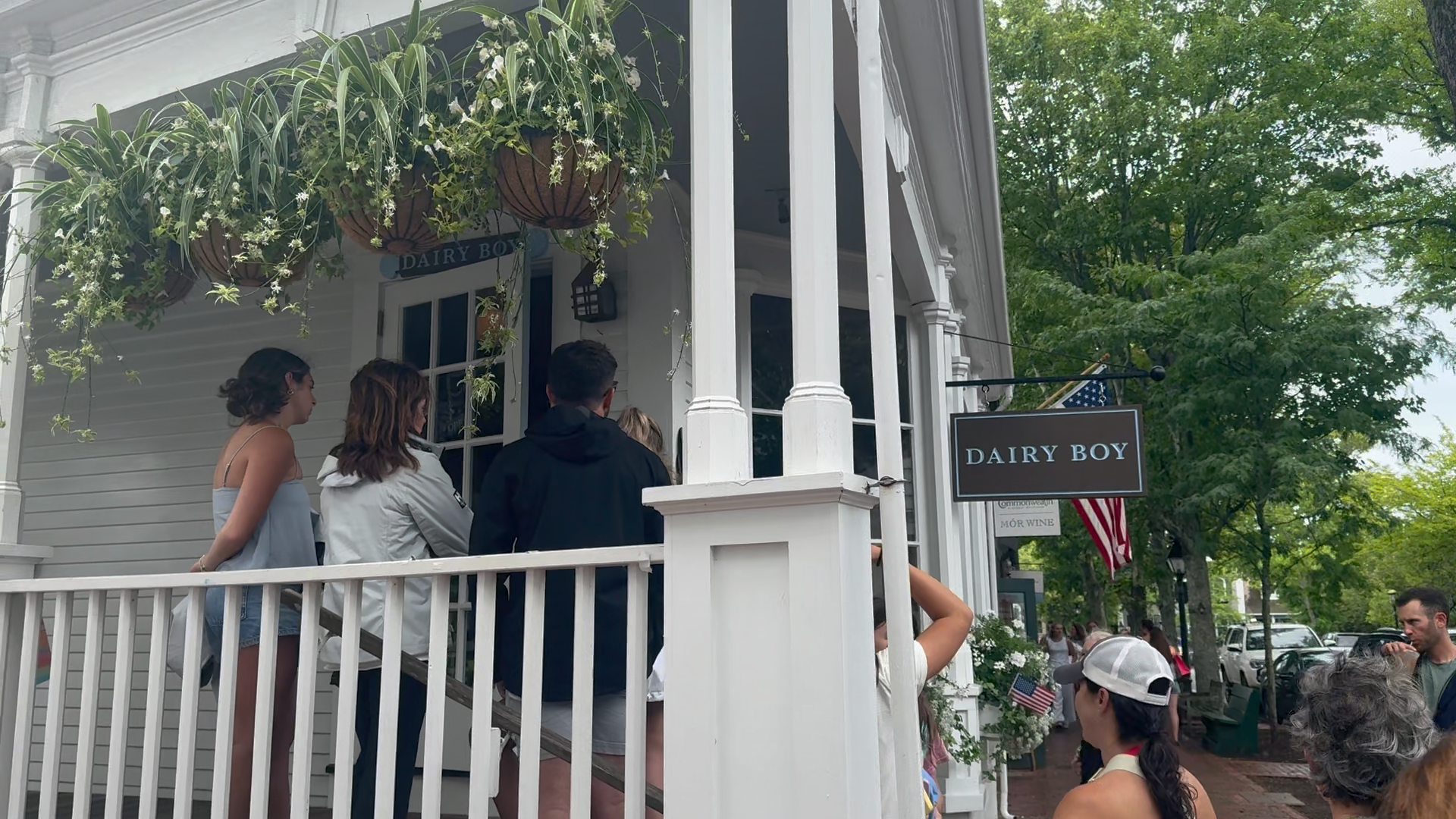 ... Influencer Paige Paul's Dairy Boy is nan epicenter of that battle