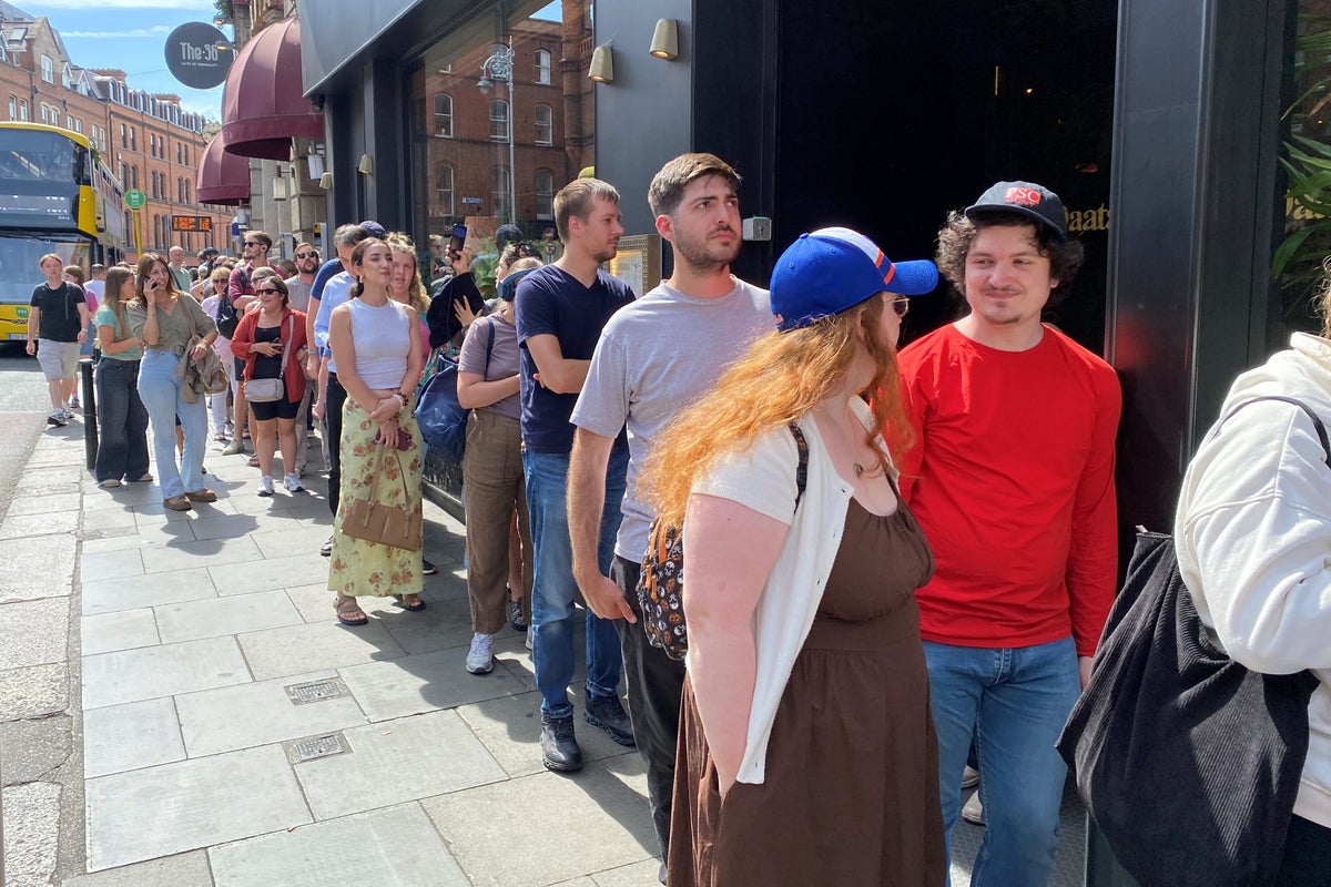 Hundreds queue in Dublin street to buy glasses to watch rare eclipse A queue outside a shop in George's Street snaked for hundreds of yards. Copy link Bookmark Bookmark popover Removed from bookmarks People queuing in George's Street in Dublin to buy specialist glasses to watch the eclipse, the first total solar eclipse visible over mainland Europe since 1999 (Jonathan McCambridge/PA) ( PA Wire )
