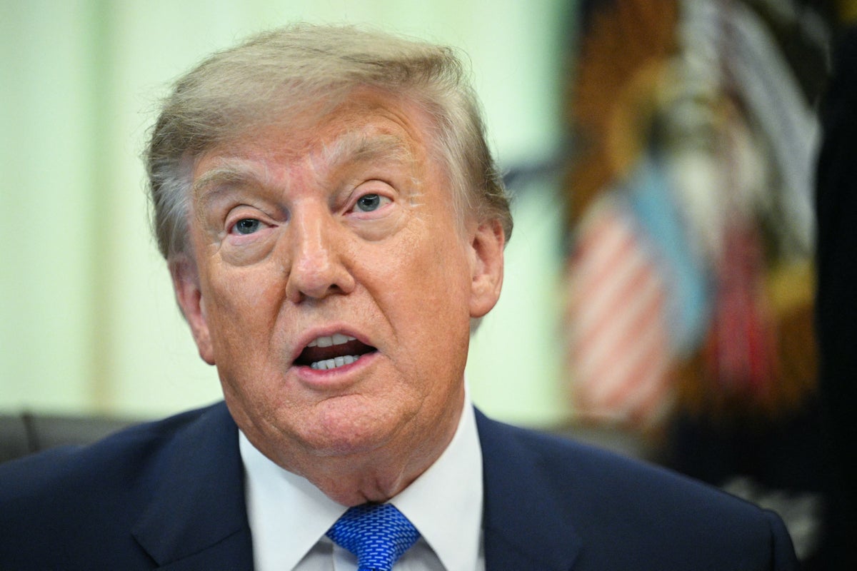Trump signs memo allowing US firms to carry out cyber attacks Trump signs memo allowing US firms to carry out cyber attacks