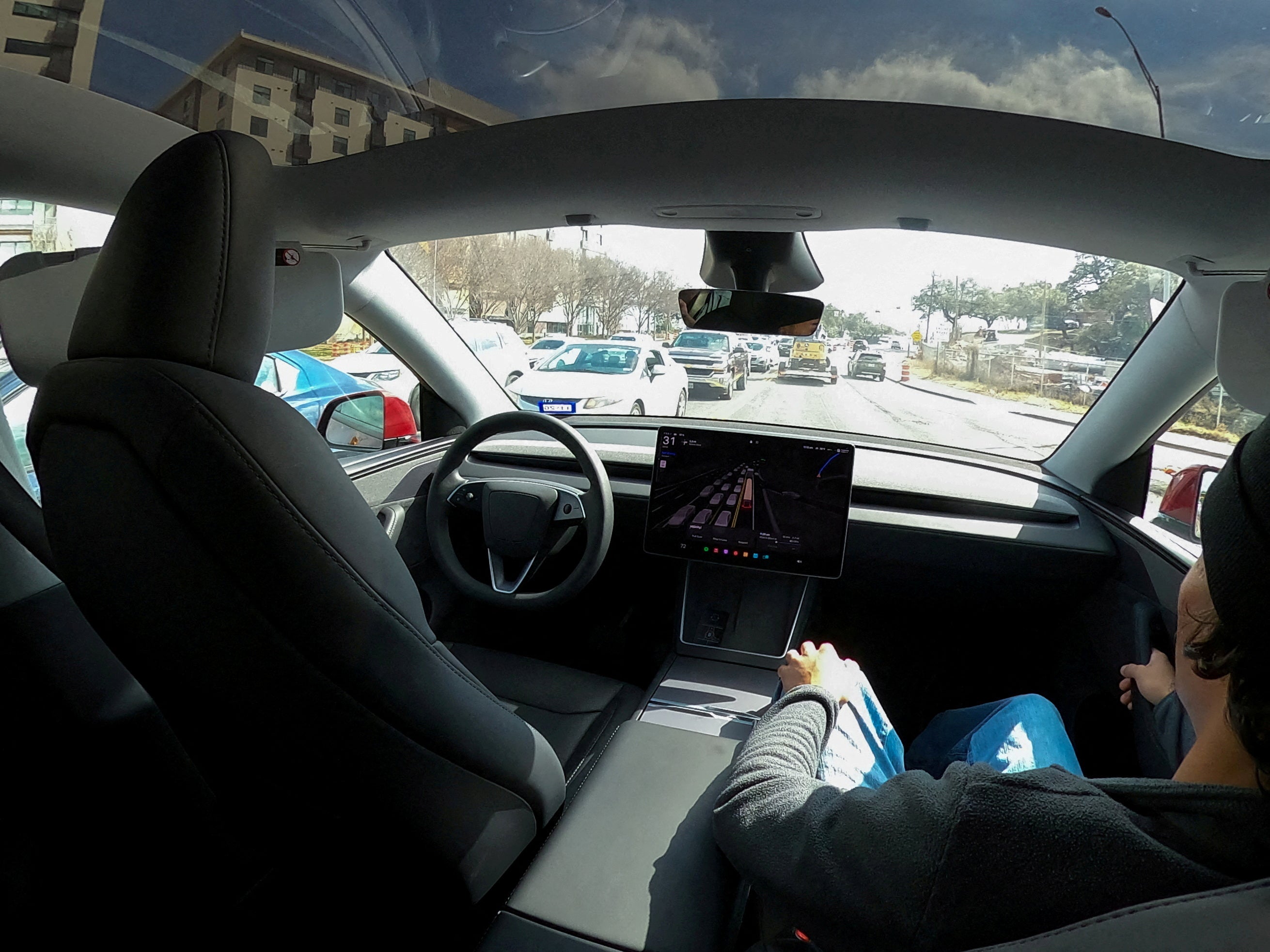 Tesla wanted to put 5,000 robotaxis in Las Vegas. Only 10 were approved