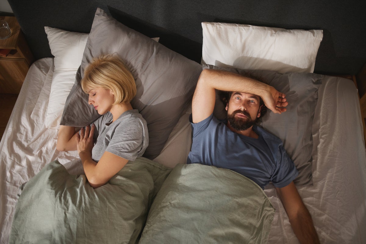 Experts reveal whether the Scandinavian sleep method works Experts reveal whether the Scandinavian sleep method works