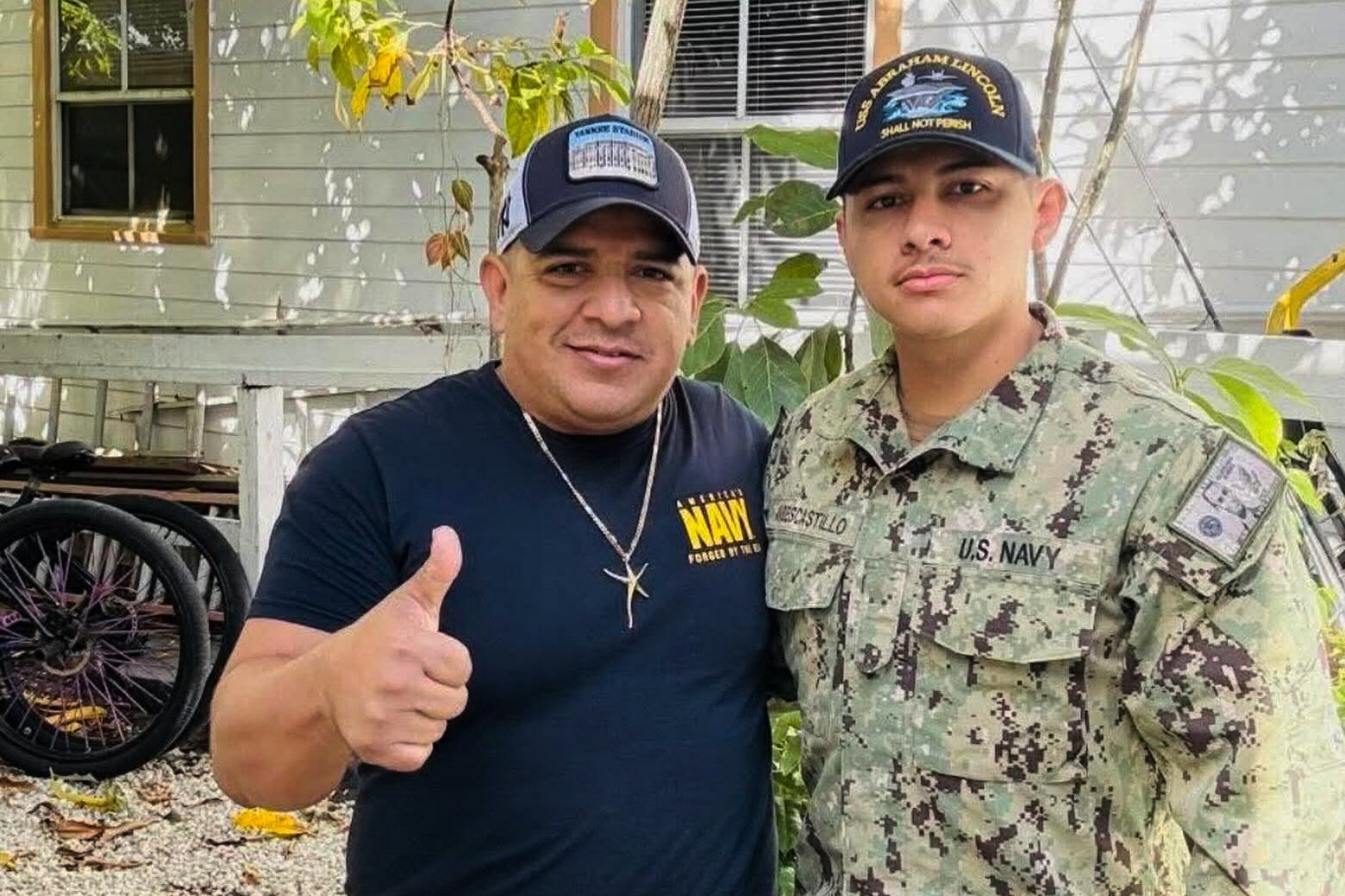<p>USS Lincoln Soldier Father Arrested</p>