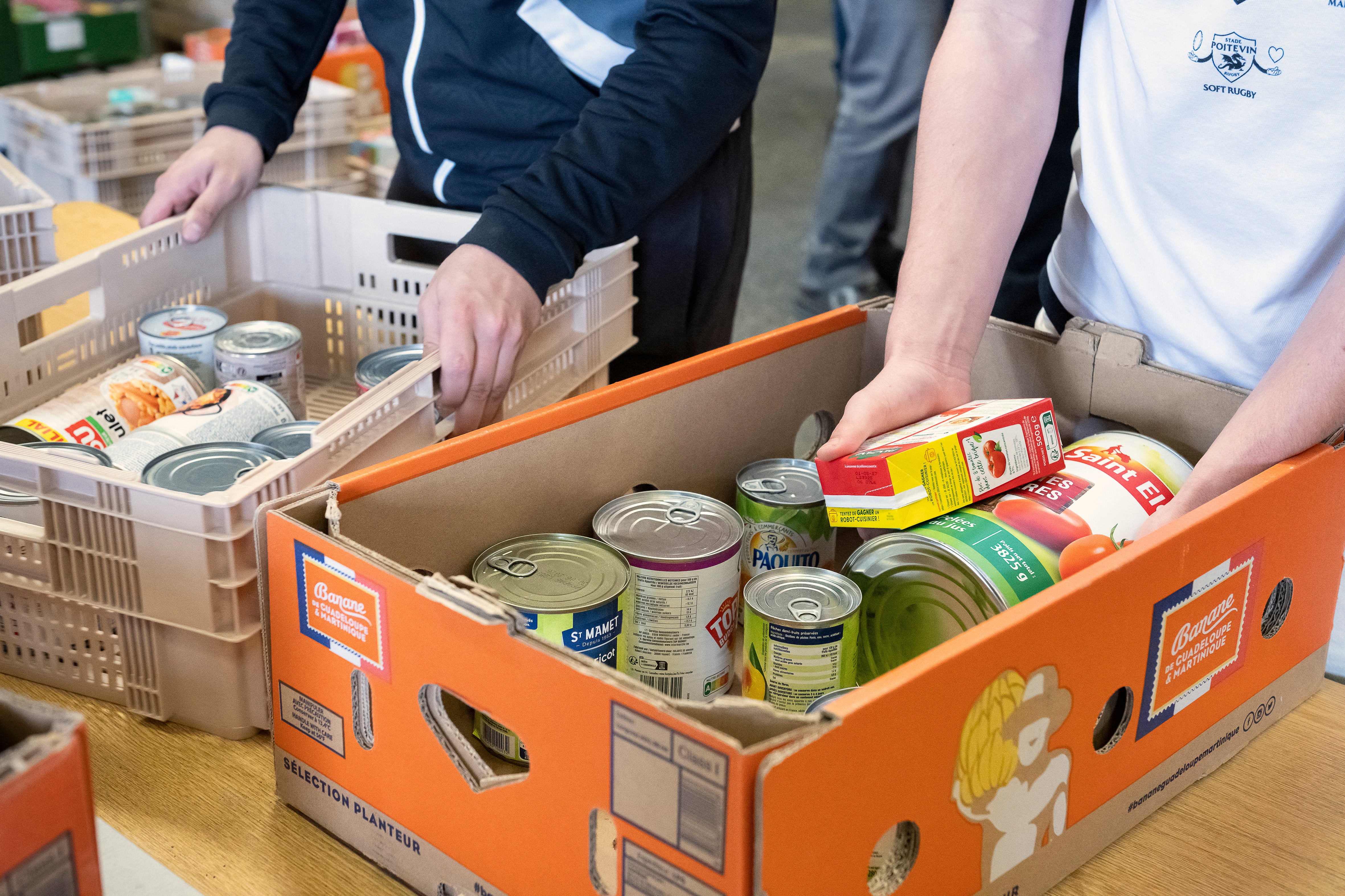 Government to tell Britons to stock up on tinned food to prepare for extreme weather