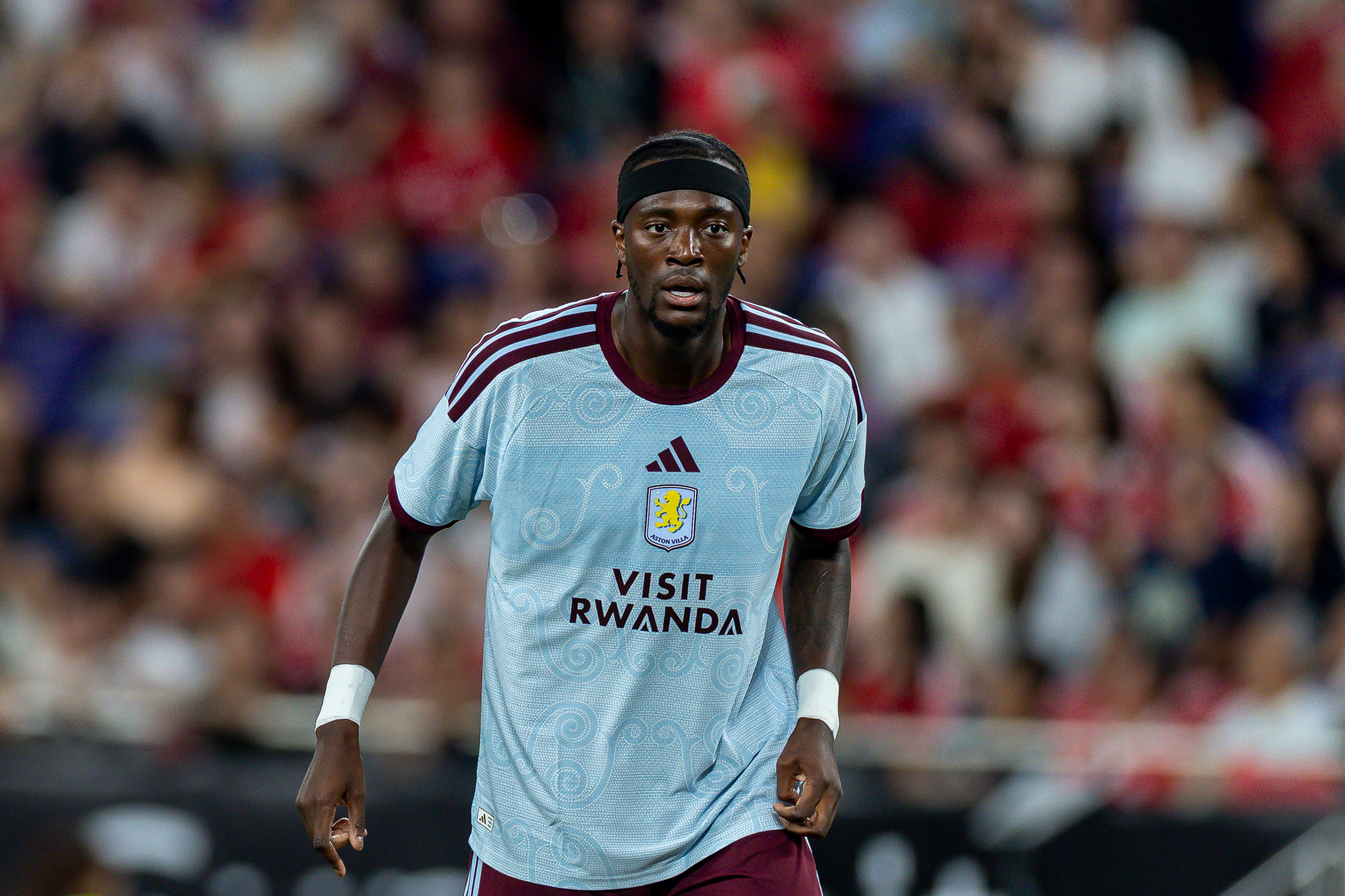 Aston Villa striker set for loan move to Premier League club ...