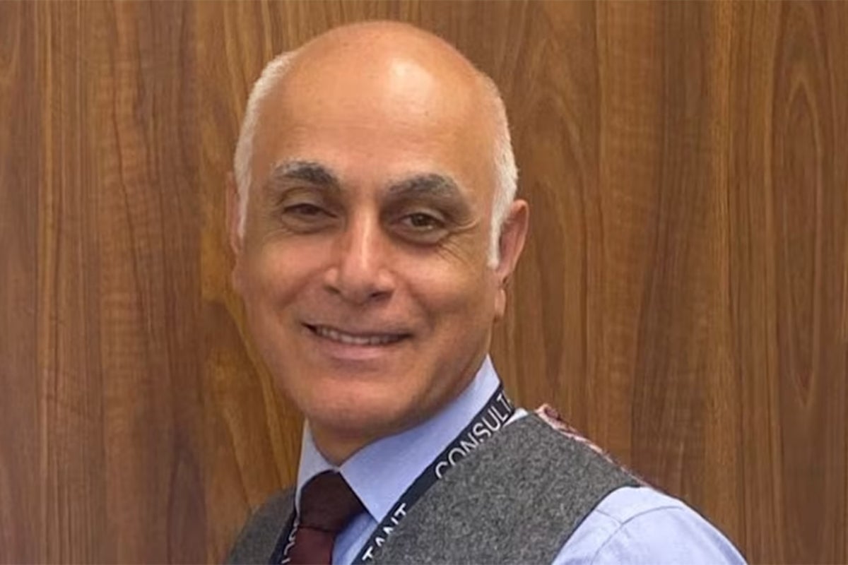 Gynaecologist who removed women's ovaries without consent to face new hearing