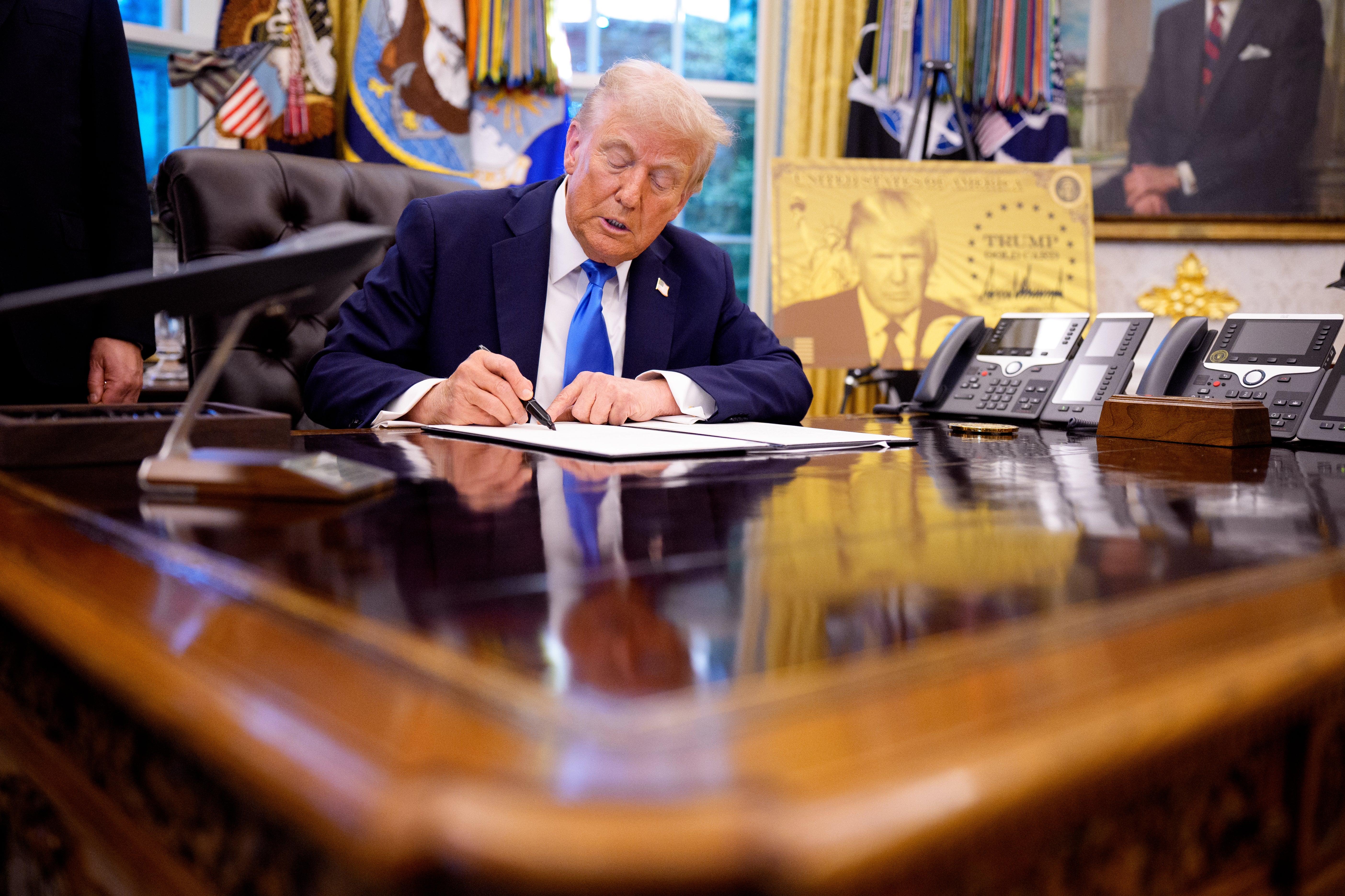 Trump's fake AI video of Kharg Island ‘attack' leaves US military scrambling to explain