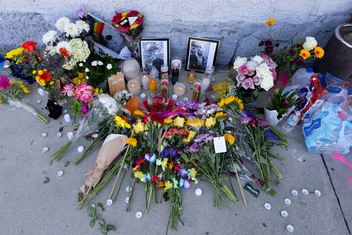 Tucson gay bar shooting leaves 3 dead, investigated as possible hate crime