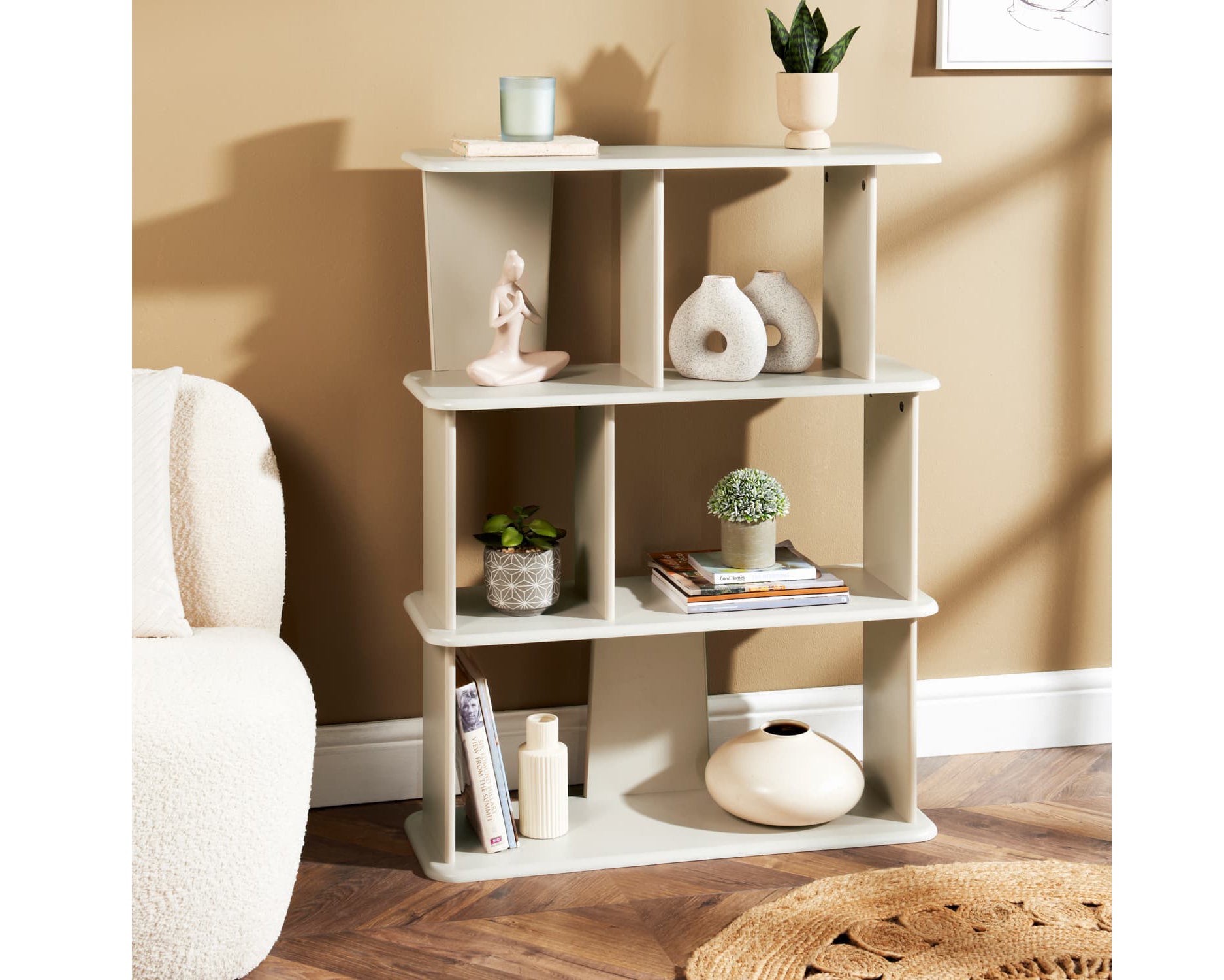 (B&M Home/PA)