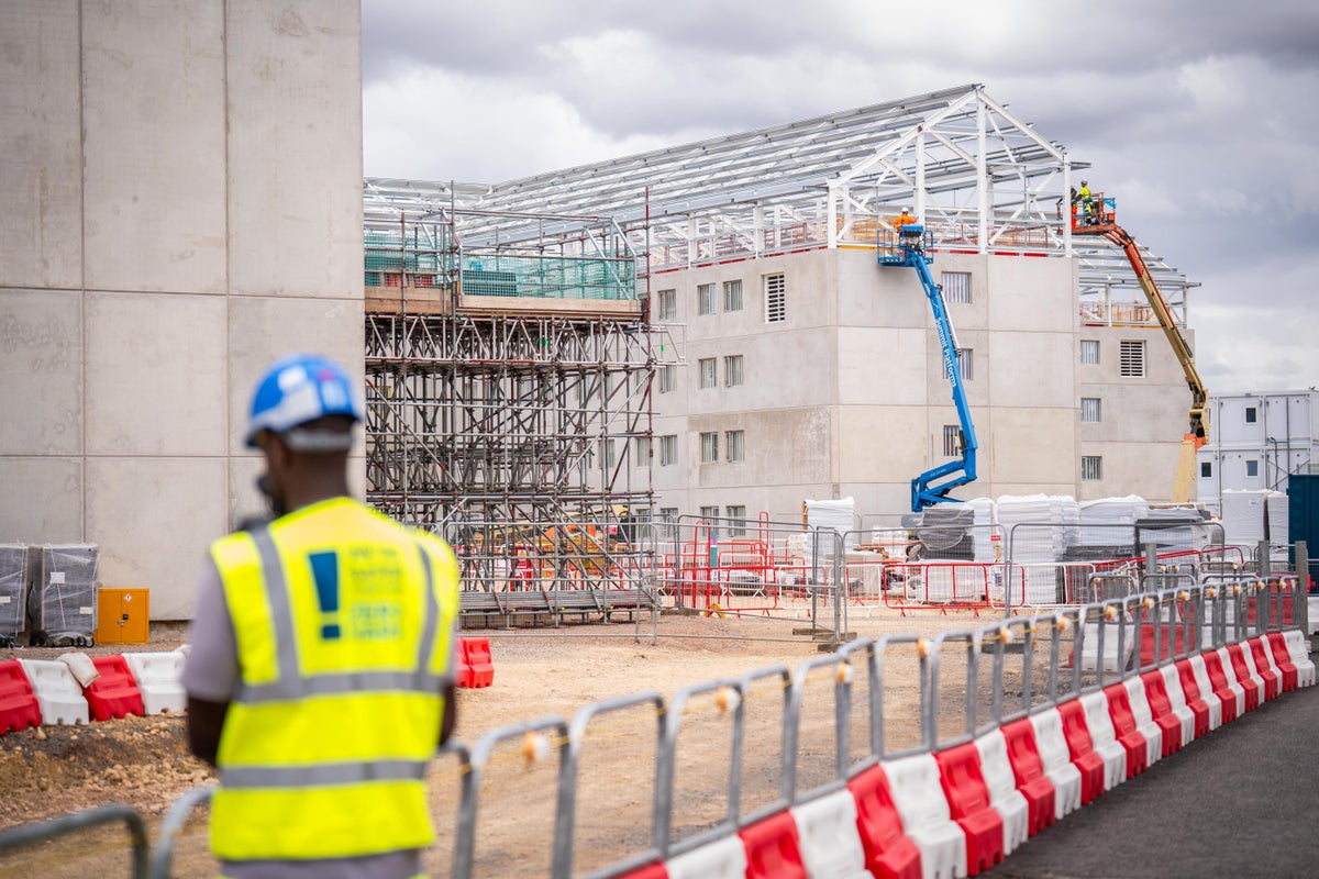 Fact check: 1970s prison building programme was more ambitious than today's plan