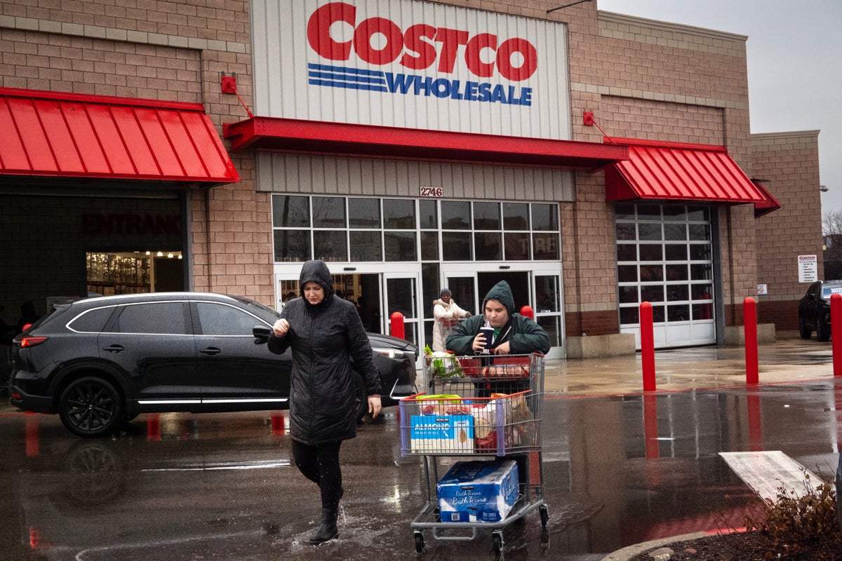 Costco pulling popular beverage from shelves as customers mourn its disappearance Costco pulling popular beverage from shelves as customers mourn its disappearance