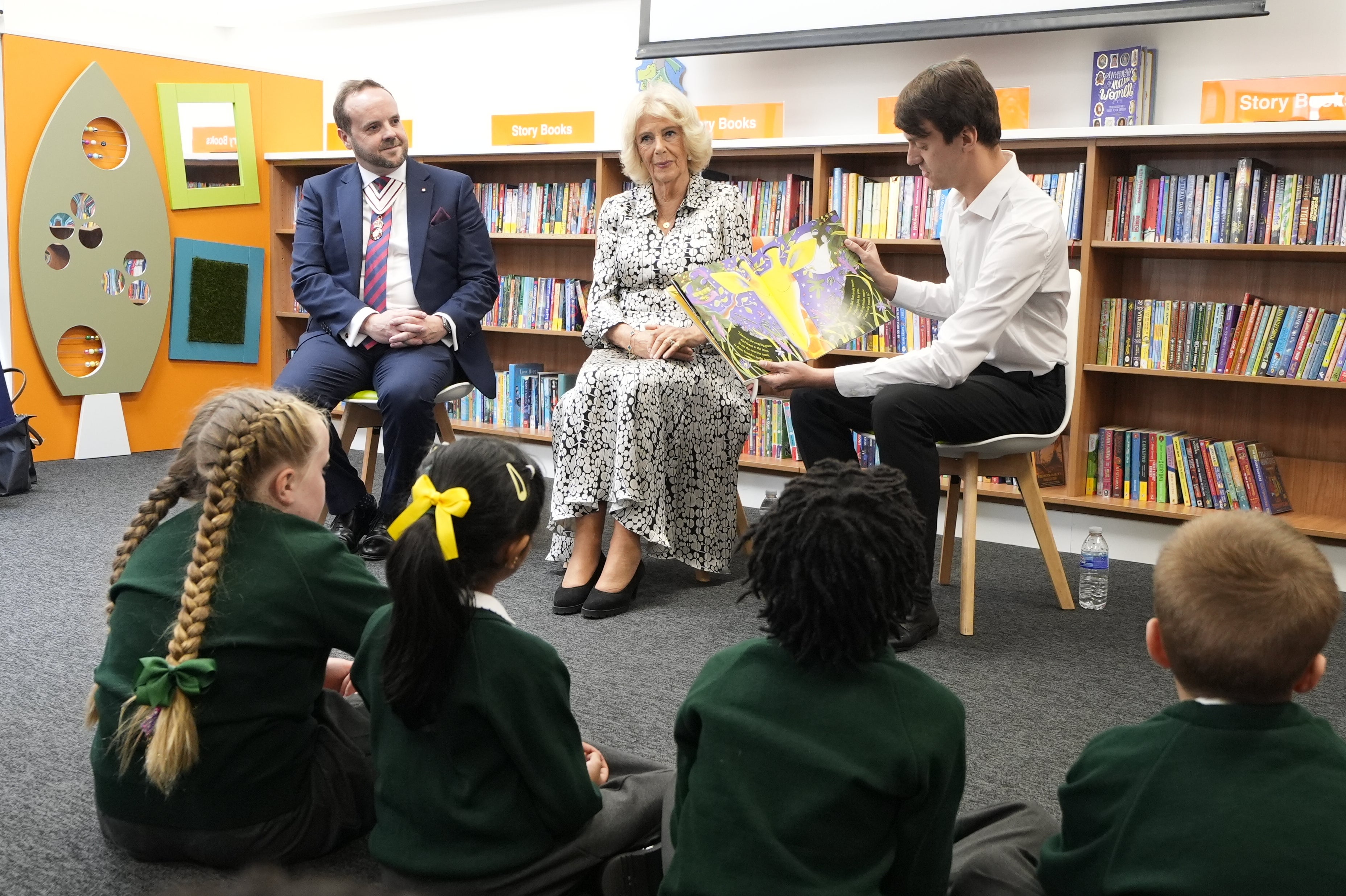 Camilla brought more books with her when she visited (Peter Byrne/PA)