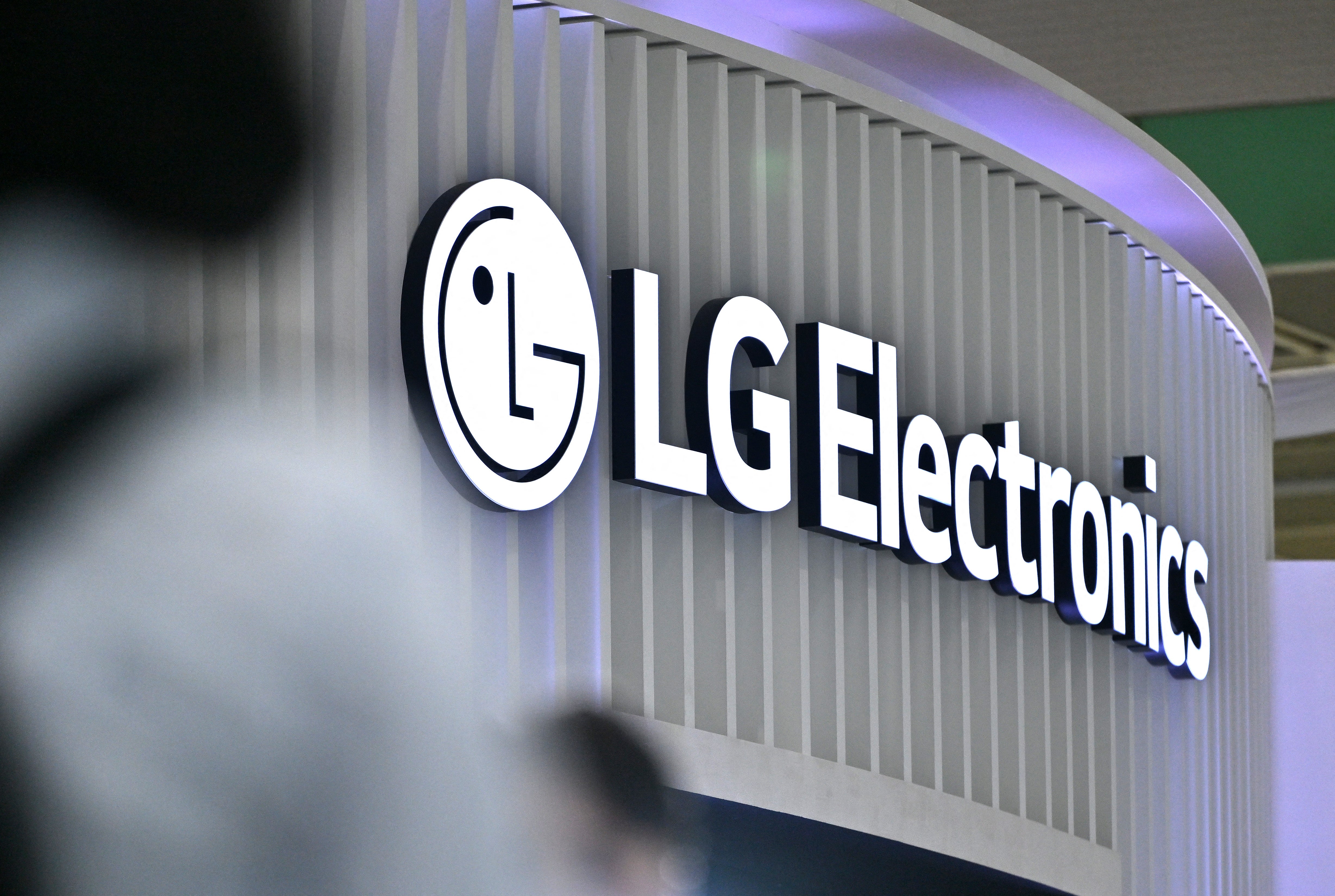 <p>A Gamers Nexus analysis of LG smart TVs found that data-collection microphones inside could still operate even with the TV turned off</p>