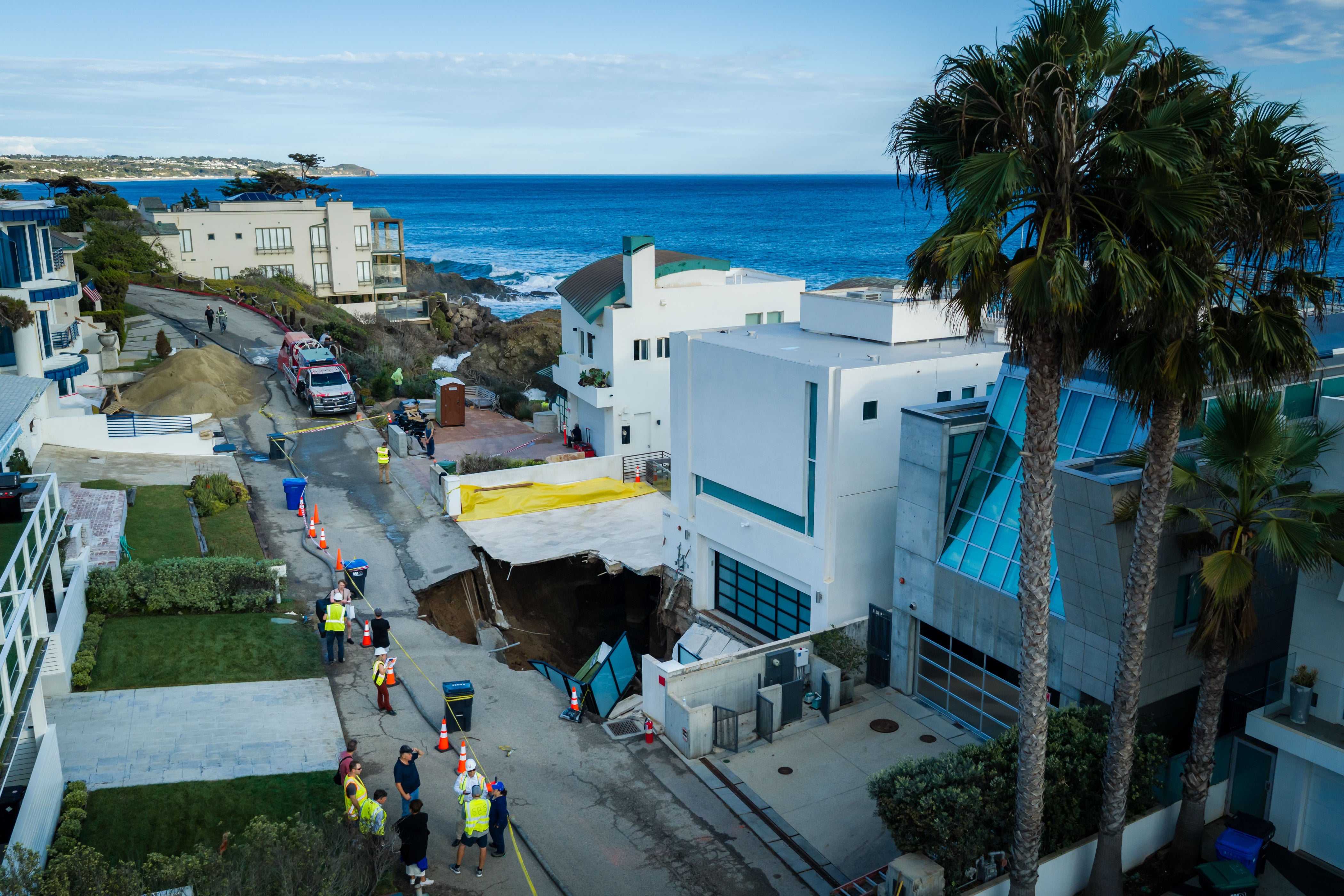 Huge sinkhole forms outside of Nicholas Cage’s Malibu mansion