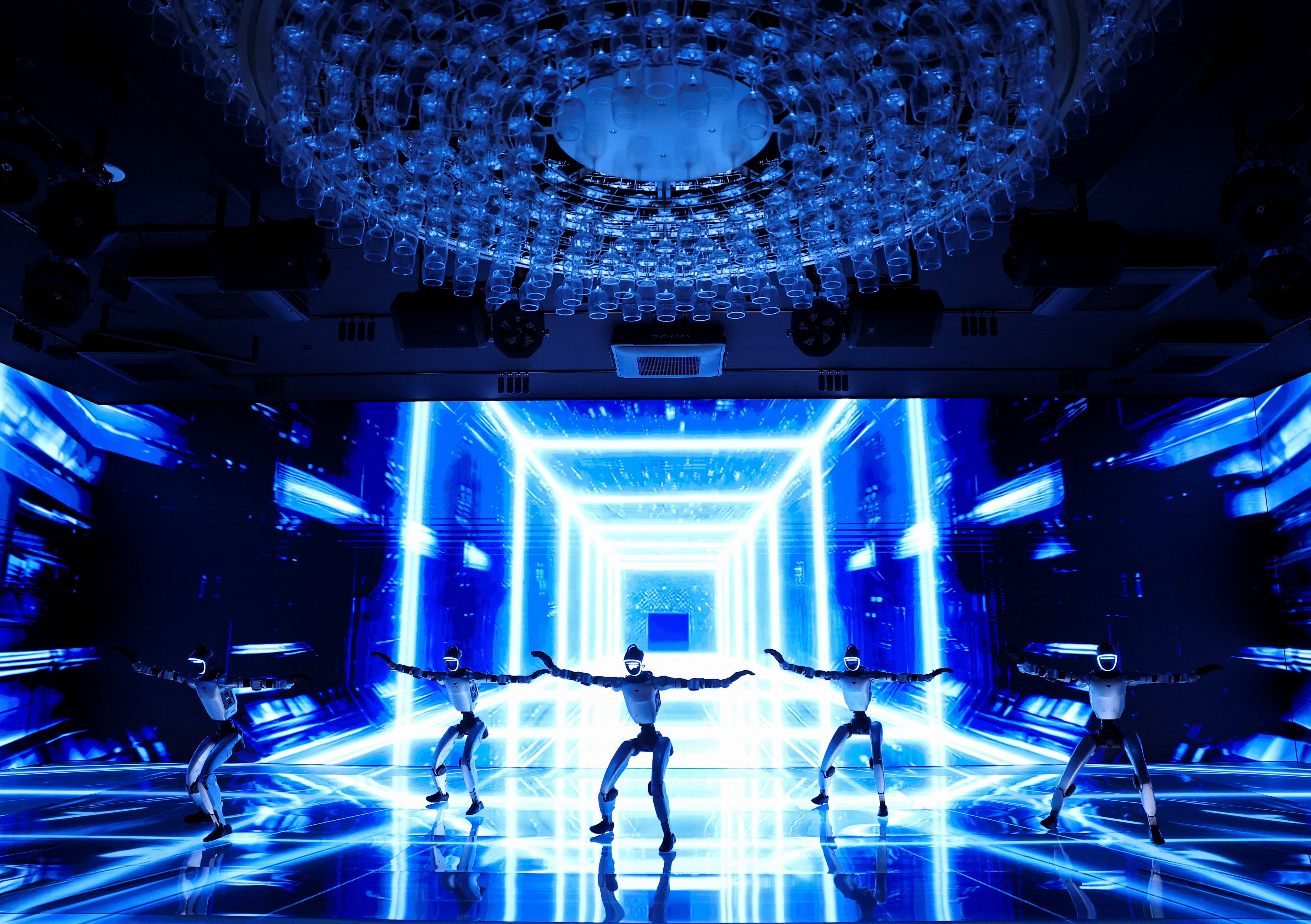 From releasing pathogens to nuclear weapons: How AI could end humanity in less than five years