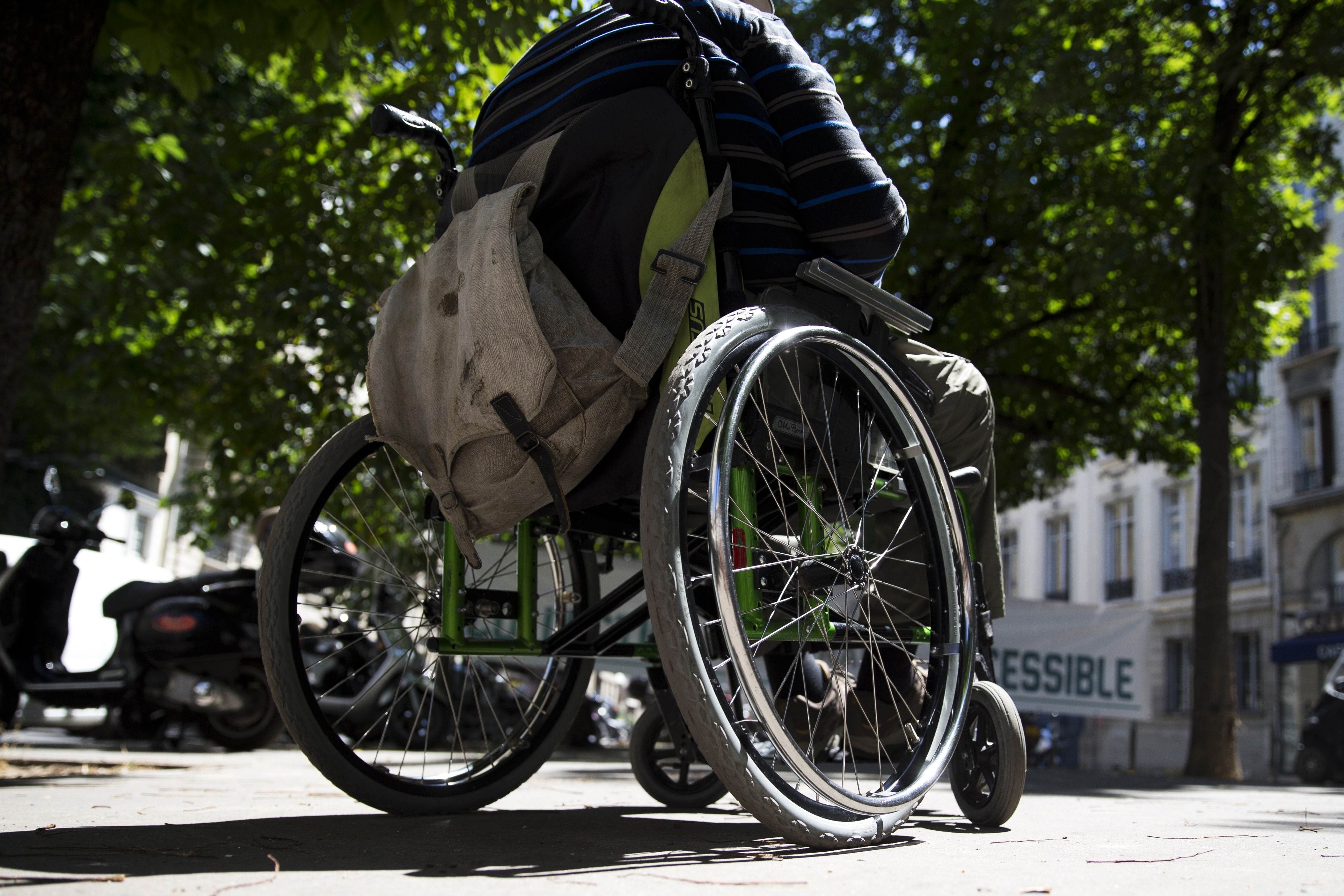 A wheelchair user in St. Louis faces immediate eviction after shooting an armed intruder in his apartment lobby in an incident police and prosecutors classified as self-defense