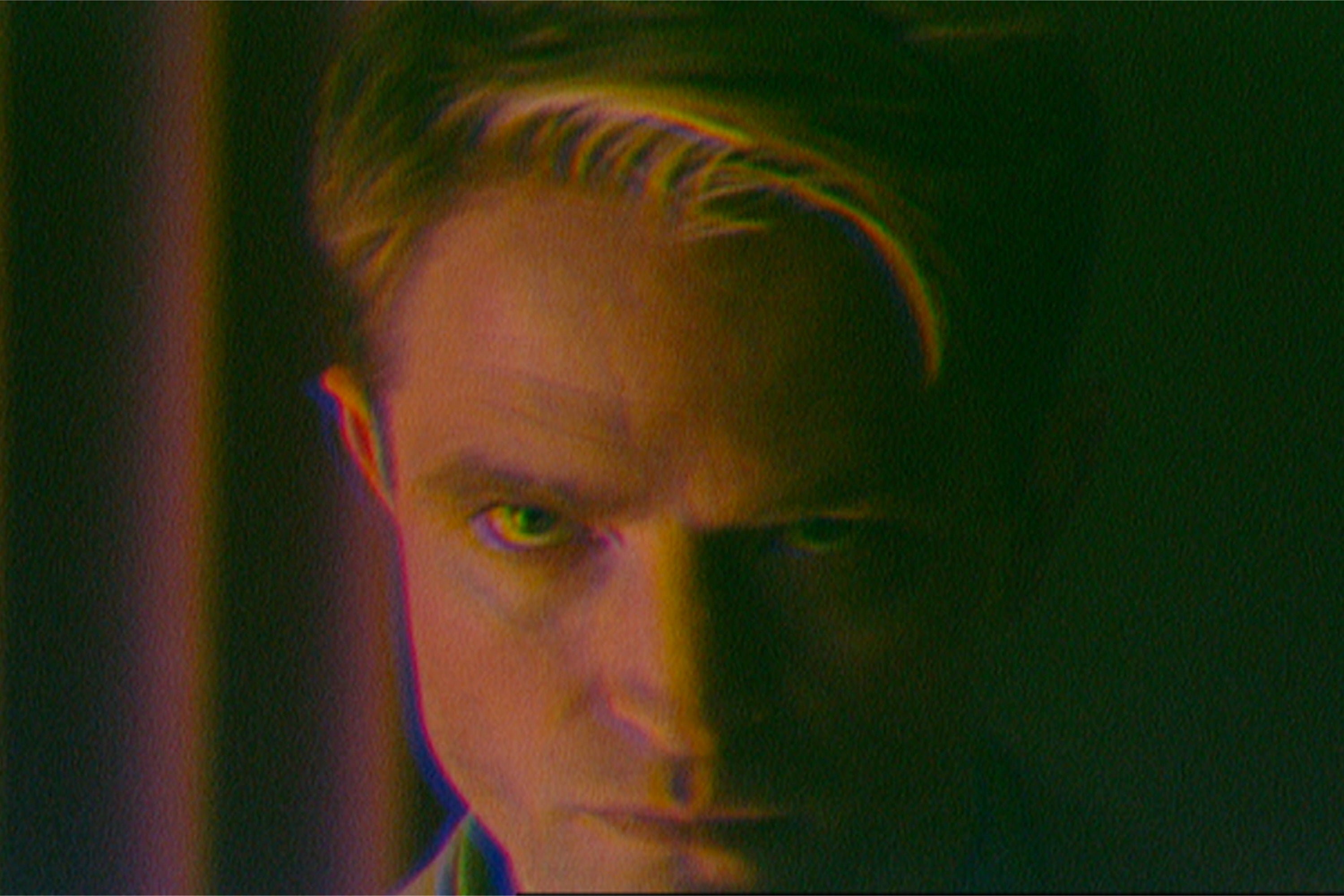 Robert Pattinson as Chris Hansen in 'Primetime'