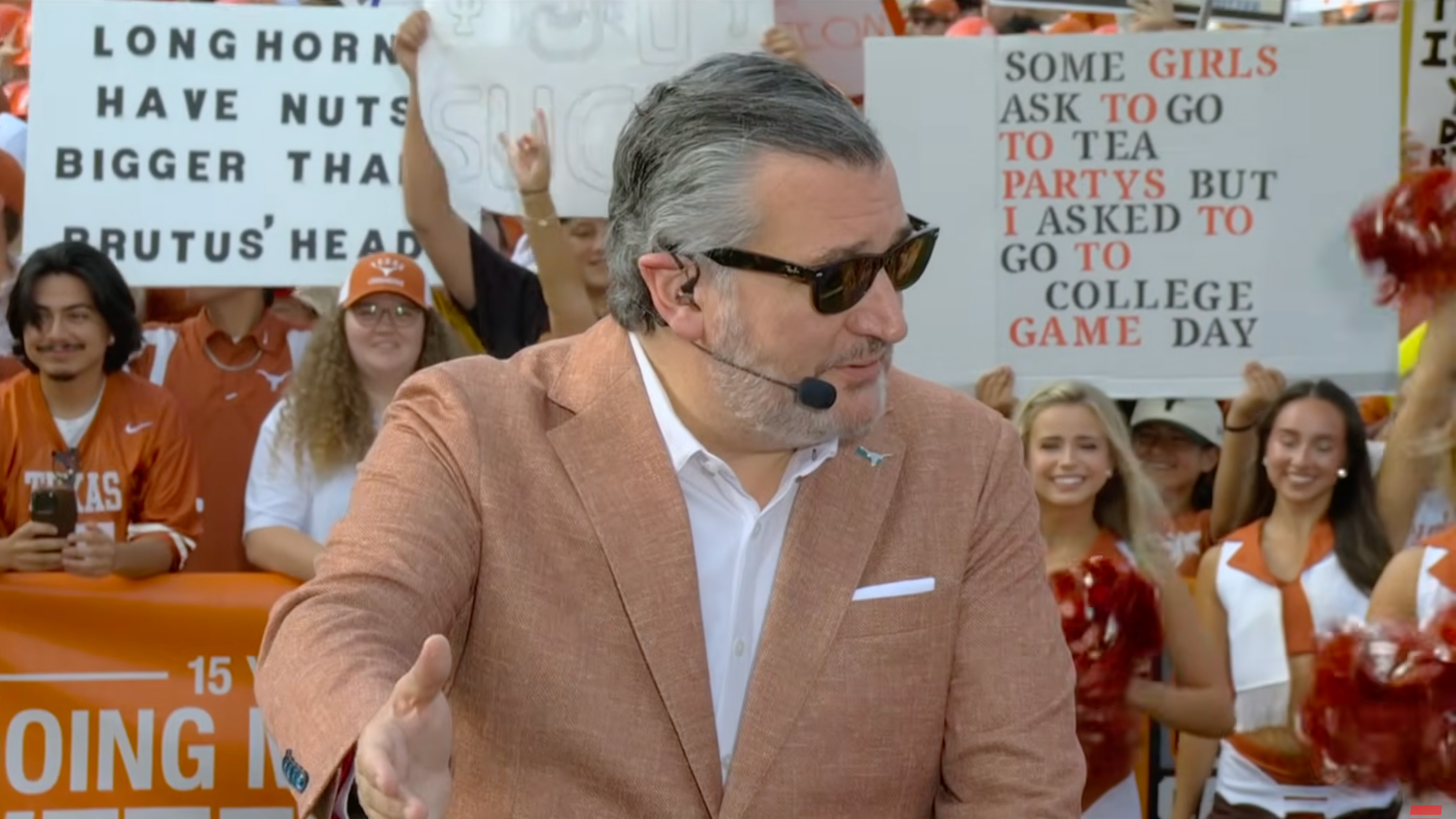 Ted Cruz brutally booed on ESPN before Texas college football game: ‘You suck!'