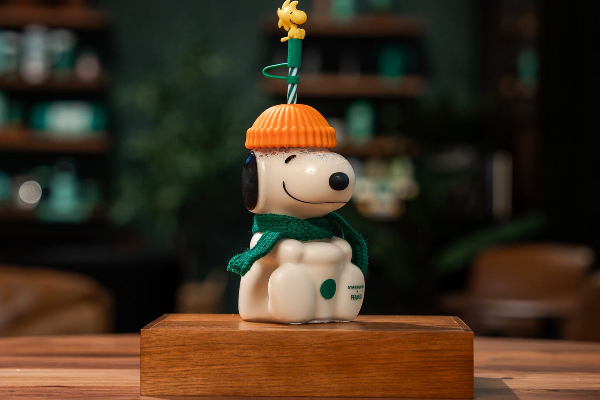 Starbucks fans rail against company over ‘disappointing’ Snoopy collection rollout Starbucks fans rail against company over ‘disappointing’ Snoopy collection rollout