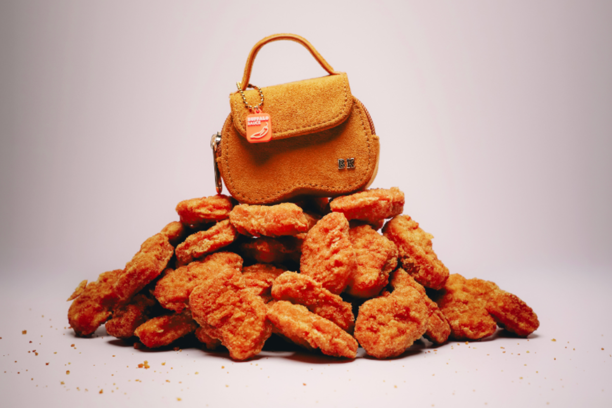 Burger King addresses customer backlash over ‘nugget-sized’ hand bag Burger King addresses customer backlash over ‘nugget-sized’ hand bag