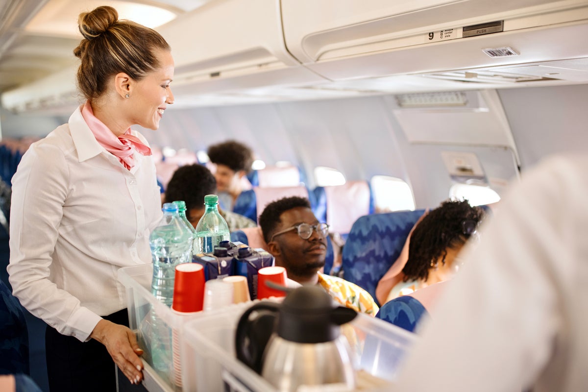 Flight attendant reveals the two drinks you should never order on a plane - The Independent