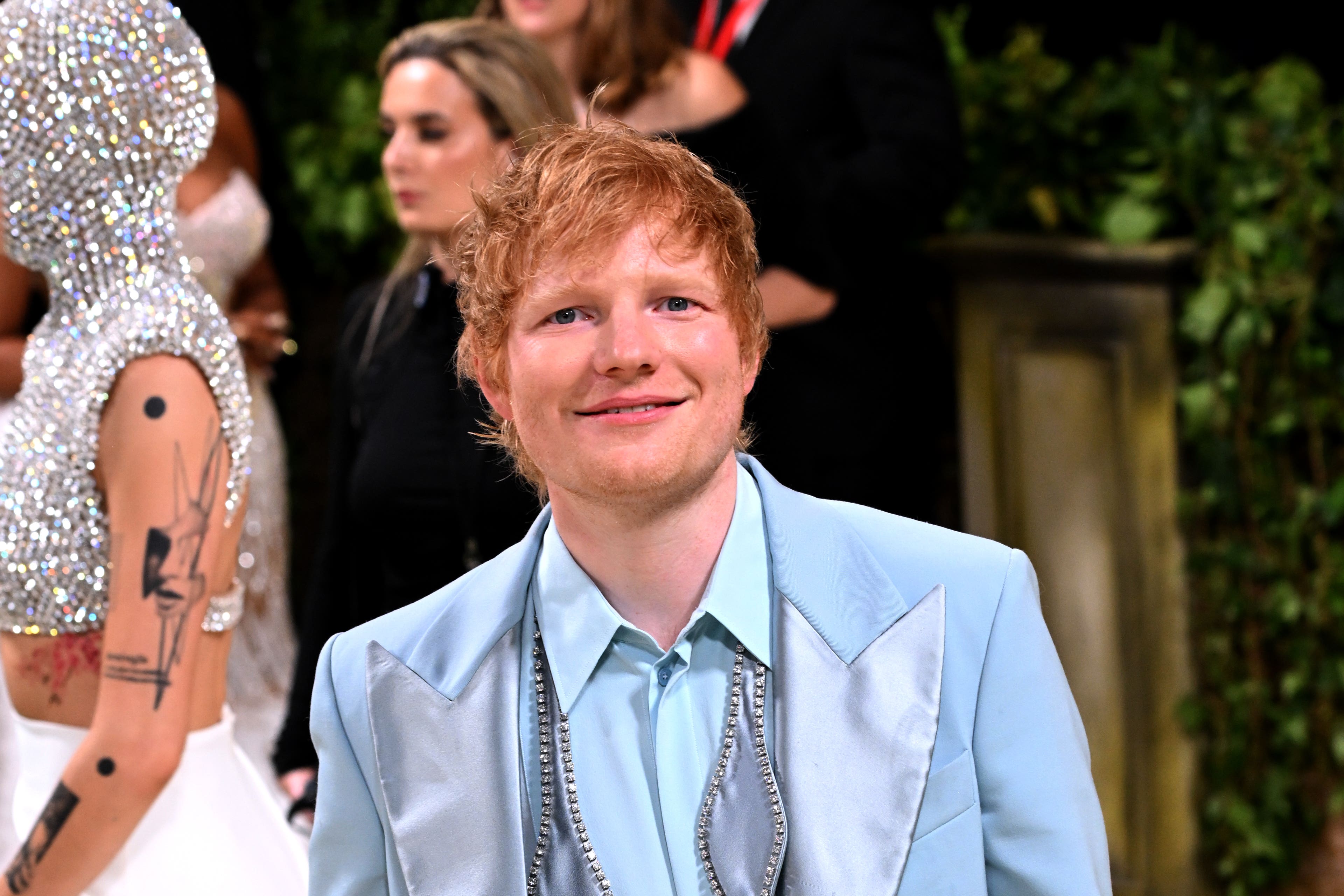 Ed Sheeran กลับมาแสดงคอนเสิร์ตครั้งแรกนับตั้งแต่ประเด็นขัดแย้งเมื่อคืนนี้