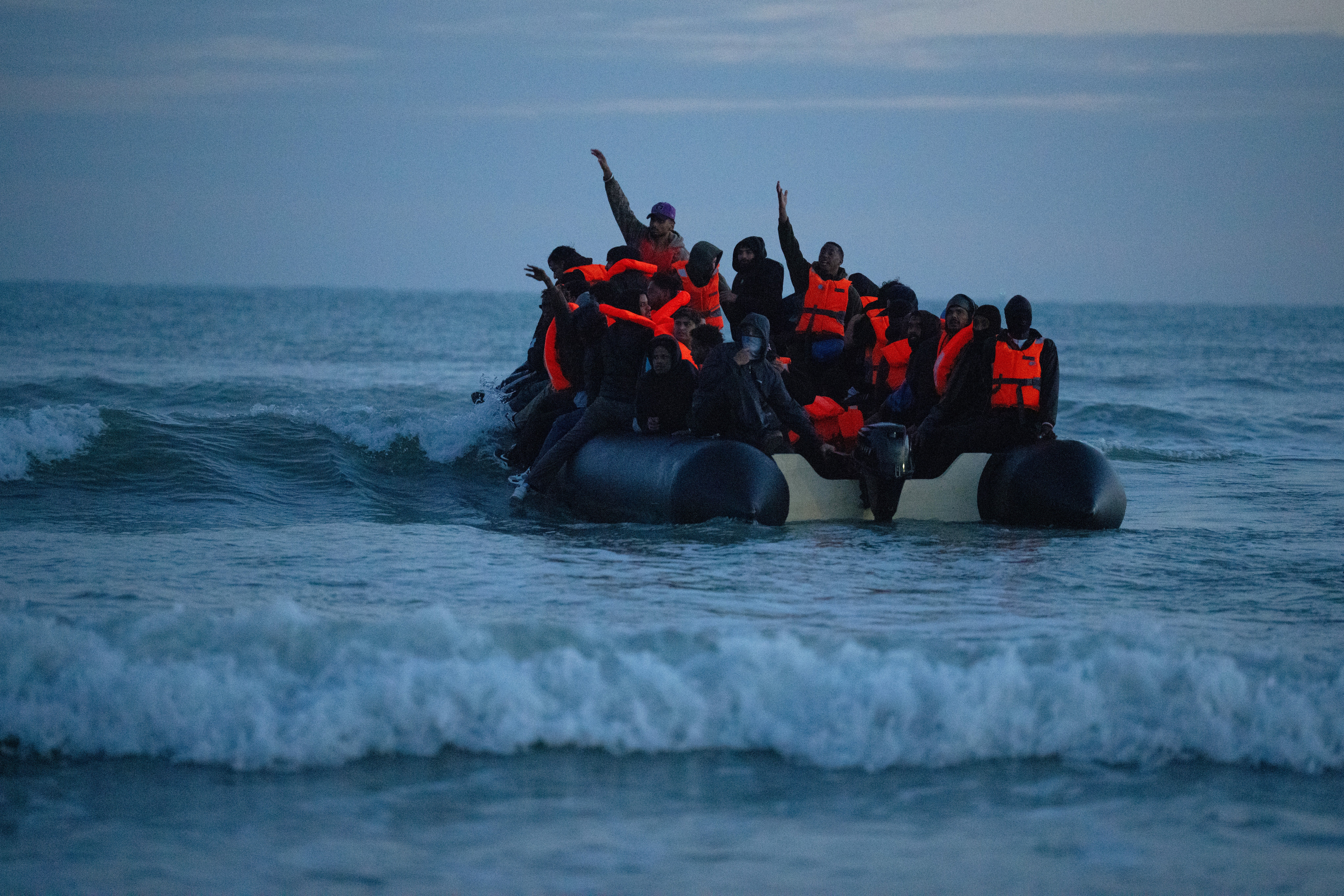 Britain and France Scrap Migrant Exchange Deal After Talks Break Down