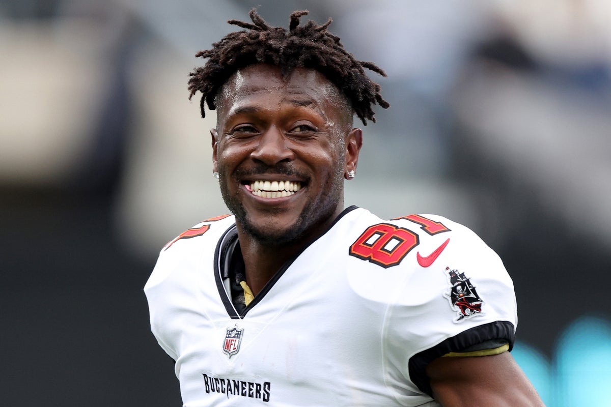 Antonio Brown to Accept Plea Deal, Avoid Prison Time