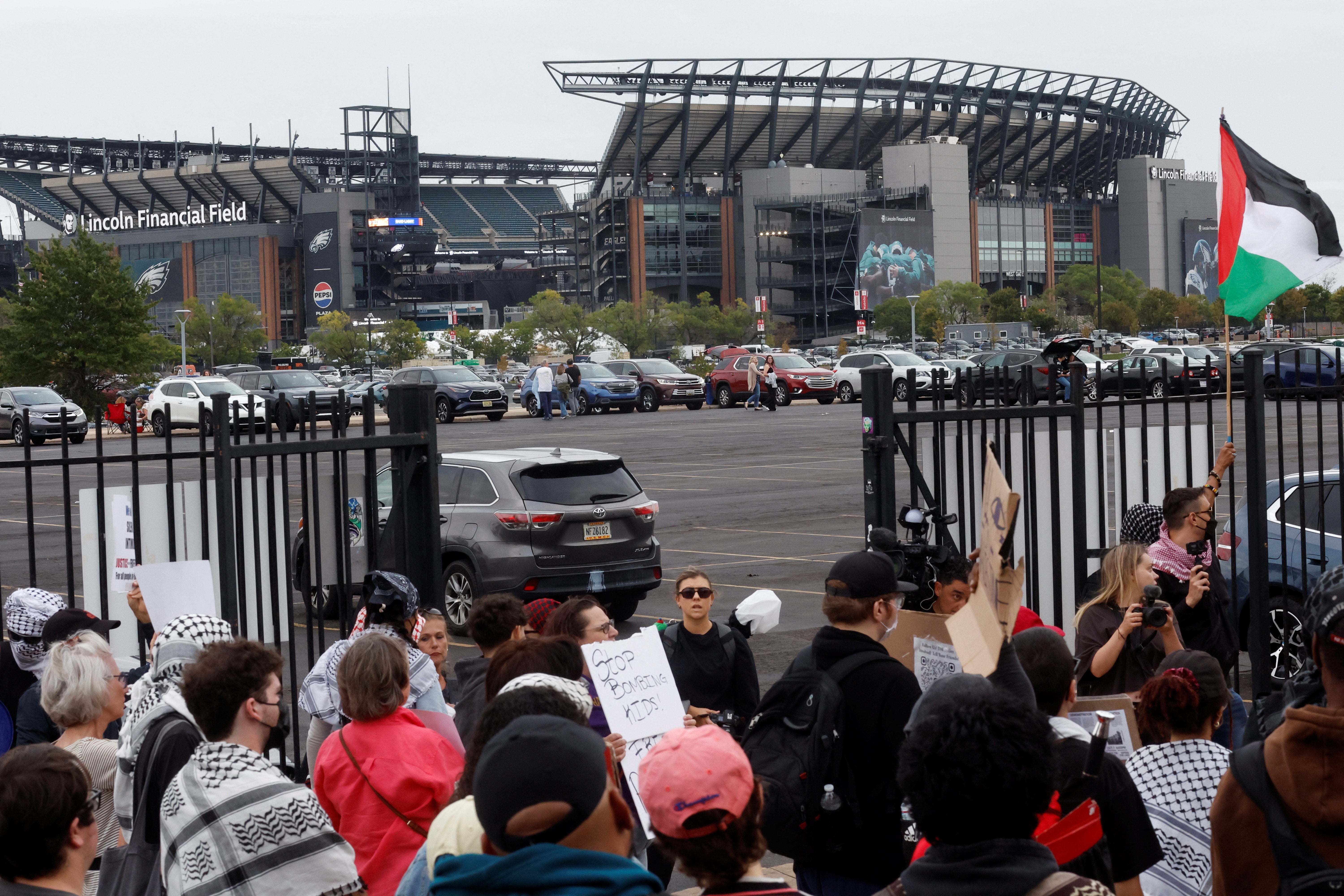 Pro-Palestine protests take place outside Lincoln Financial Field in Philadelphia, Pennsylvania, on 19 September ahead of one of Sheeran’s concerts