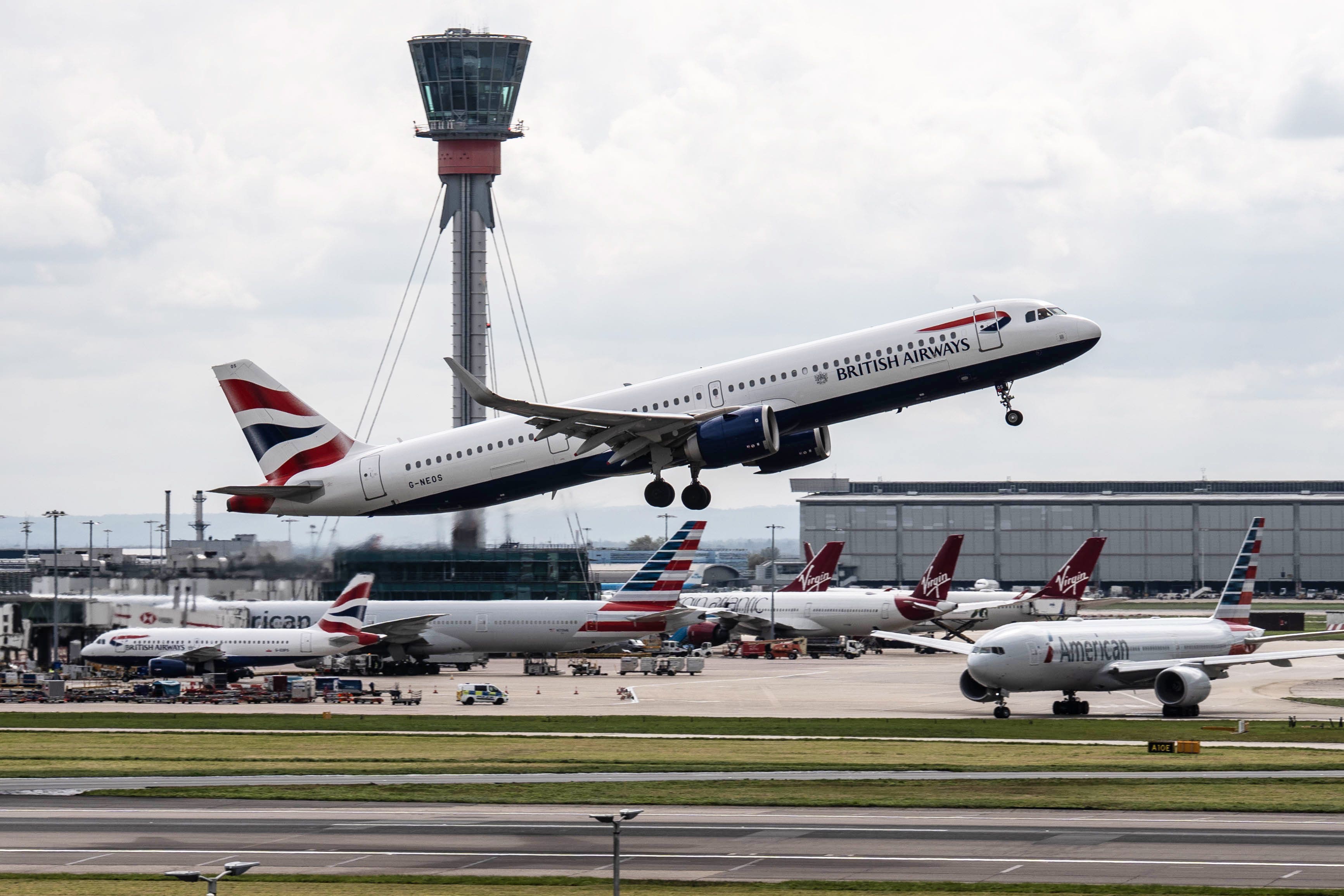 ‘Airfare prices tend to keep going up once October hits,’ consumer savings and budgeting expert Andrea Woroch told ‘The Independent’