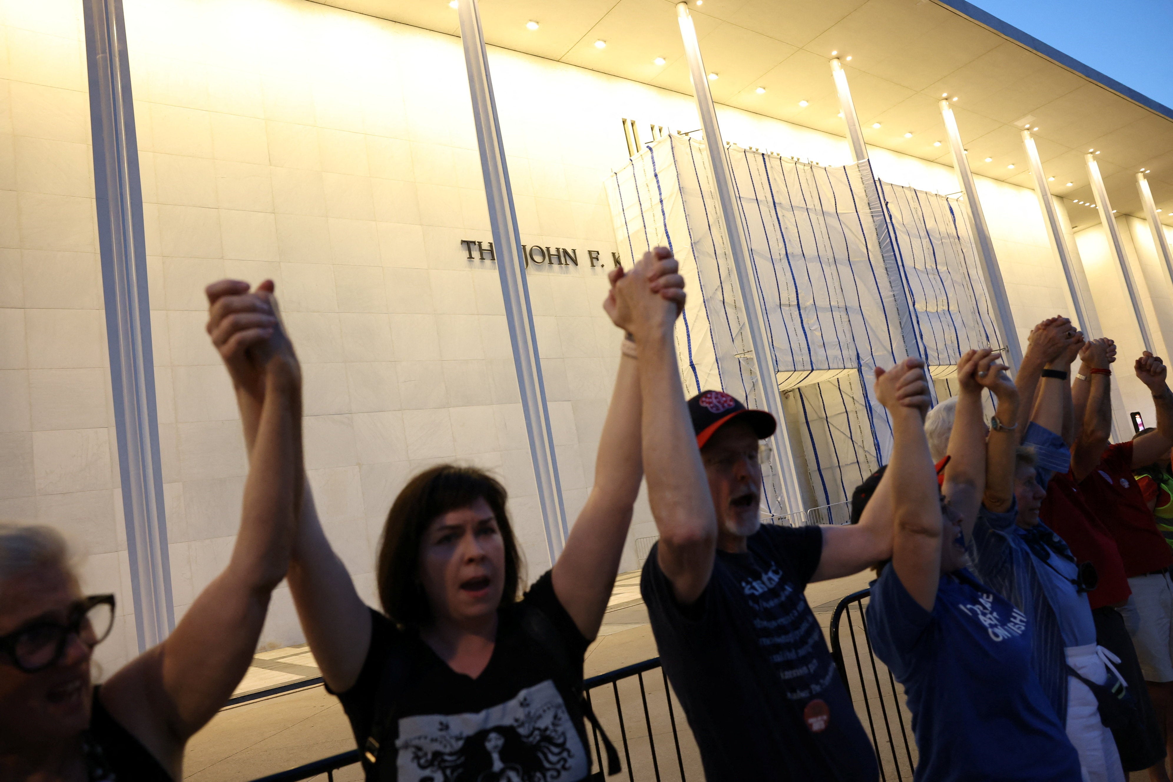 The Trump administration says the Kennedy Center is ‘in a state of collapse’ as it fights to put the president’s name on the building — while his allies in Congress reject attempts to prevent him from demolishing it altogether (Reuters)