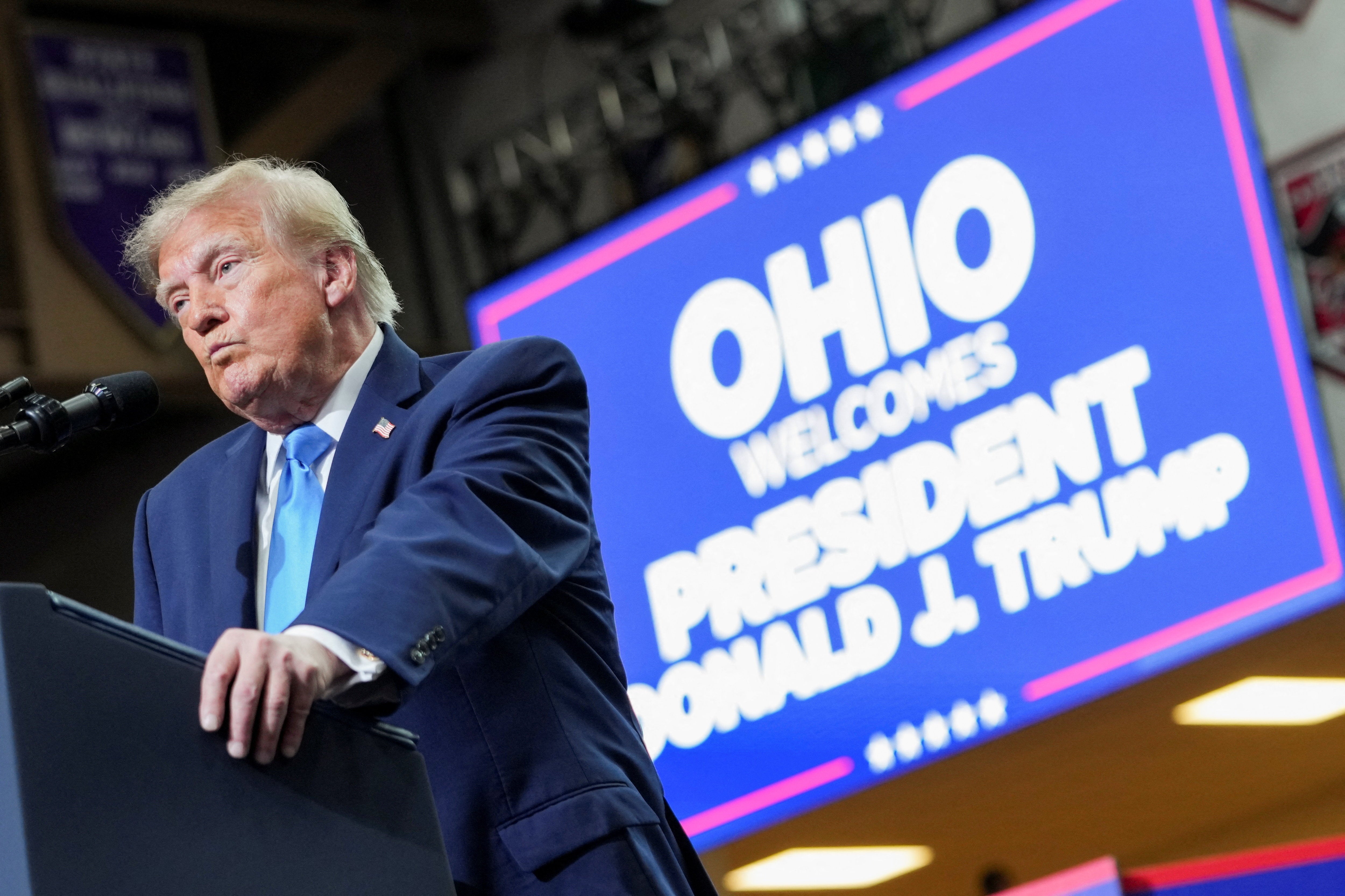 Trump says journalists should be ‘arrested’ for reporting on empty seats ...