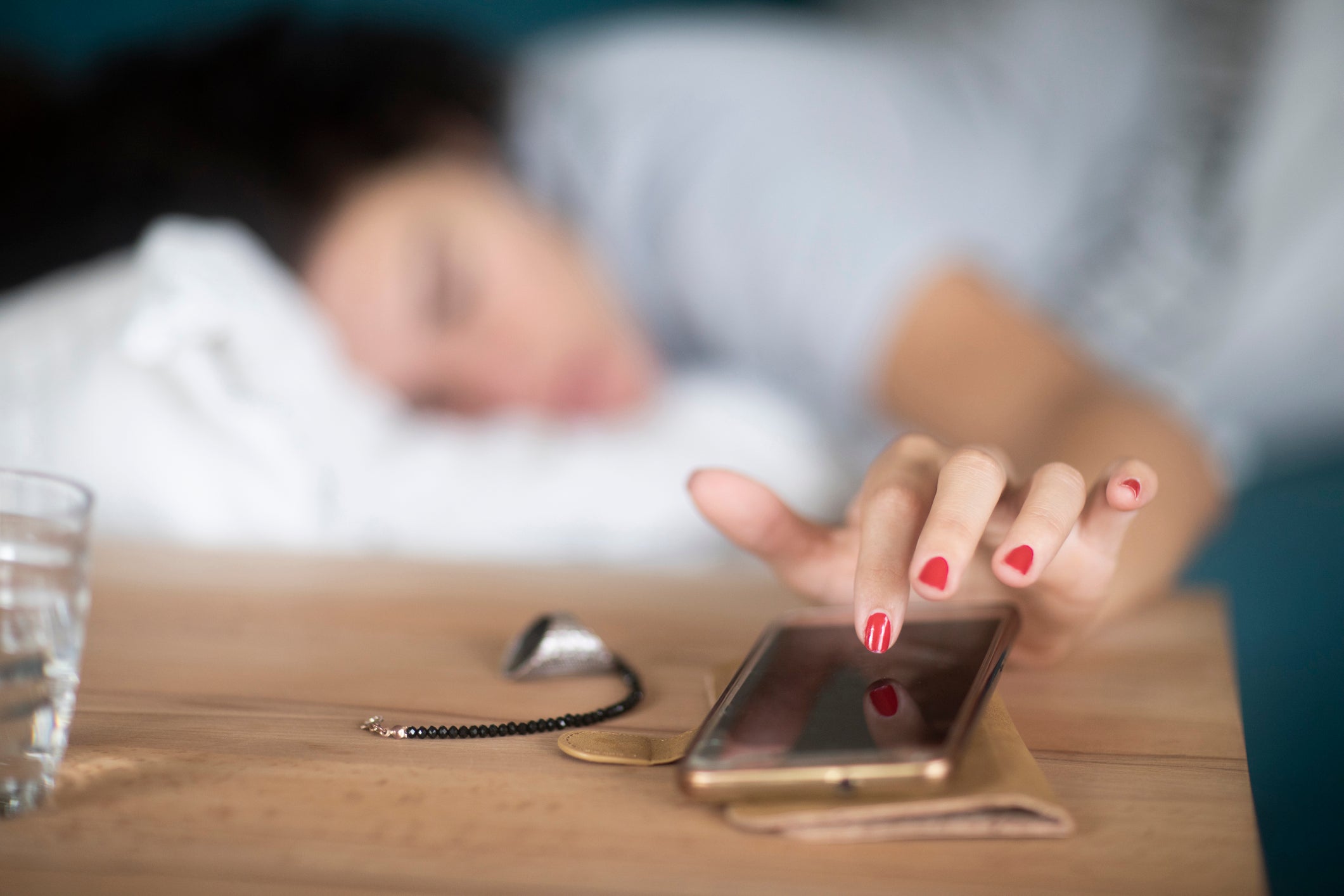 Just ten more minutes… The super sleeper and the snooze button are besties.