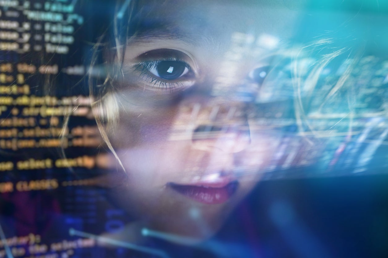 شرکت OpenAI به استفاده از اطلاعات کودکان برای آموزش مدل هوش مصنوعی ChatGPT متهم شده است
