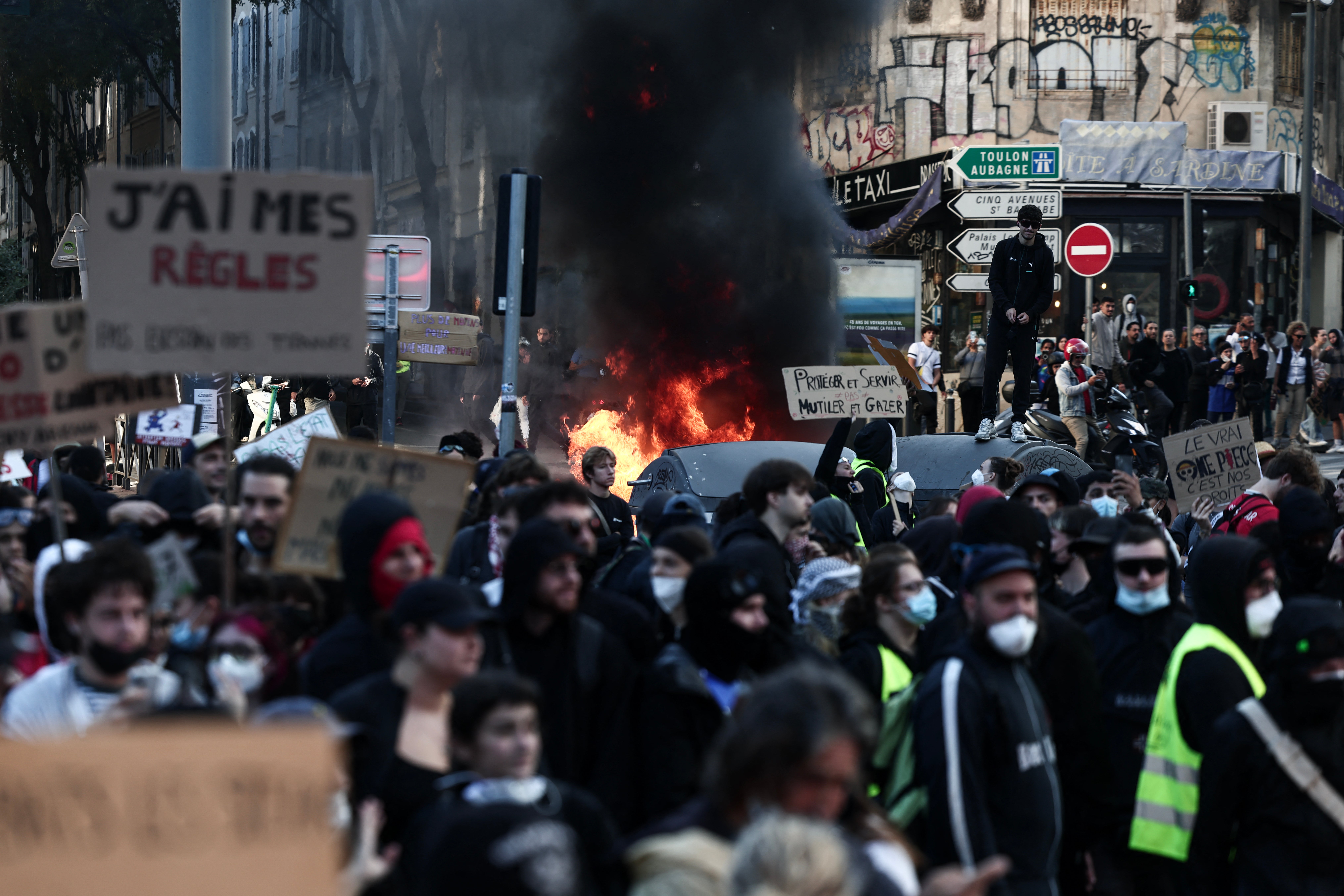 Frankreich: Tausende protestieren gegen hohe Lebenshaltungskosten