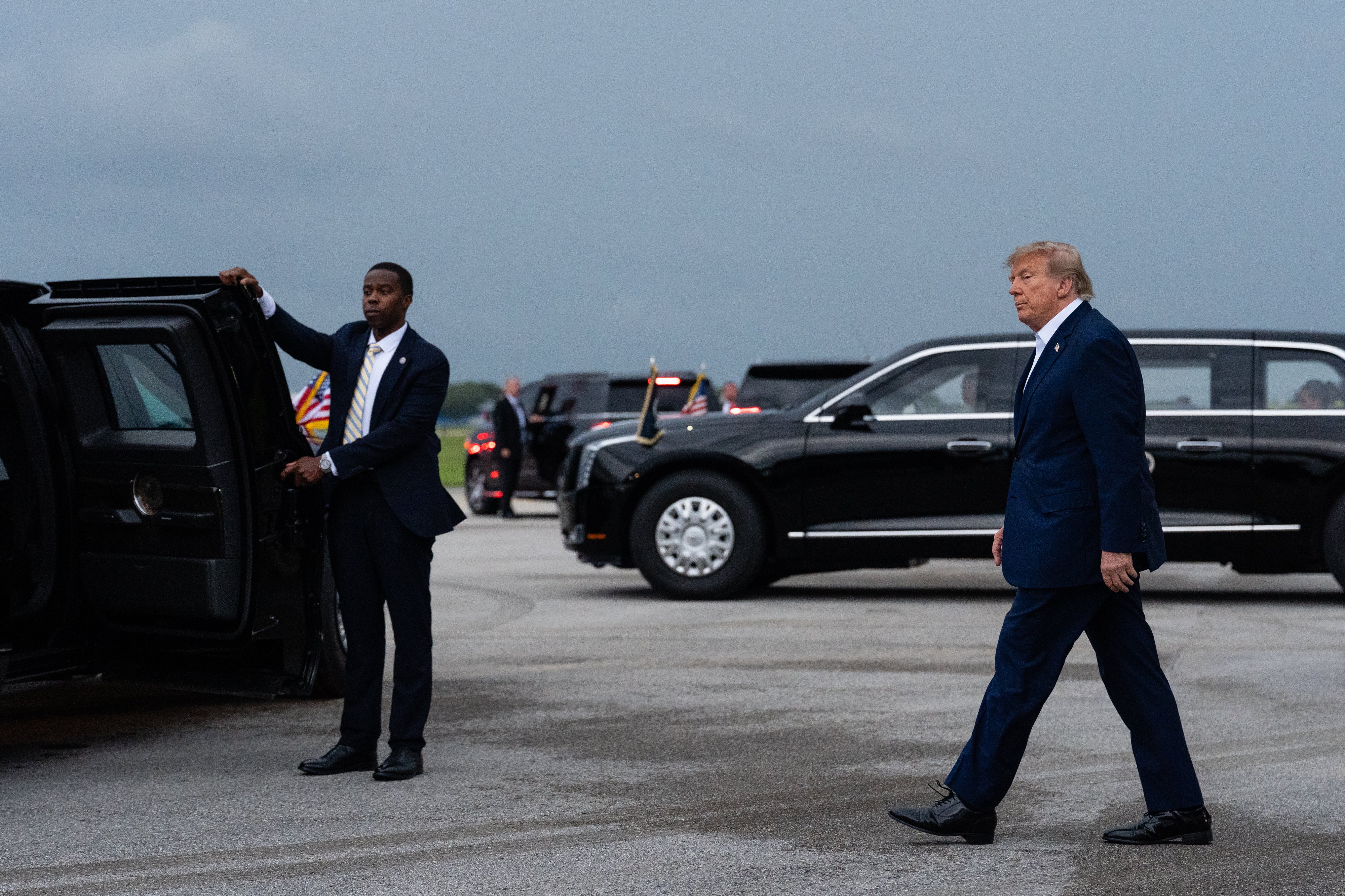 President Donald Trump exits Air Force One at President Donald J. Trump International Airport on 17 October 2026 in West Palm Beach, Florida