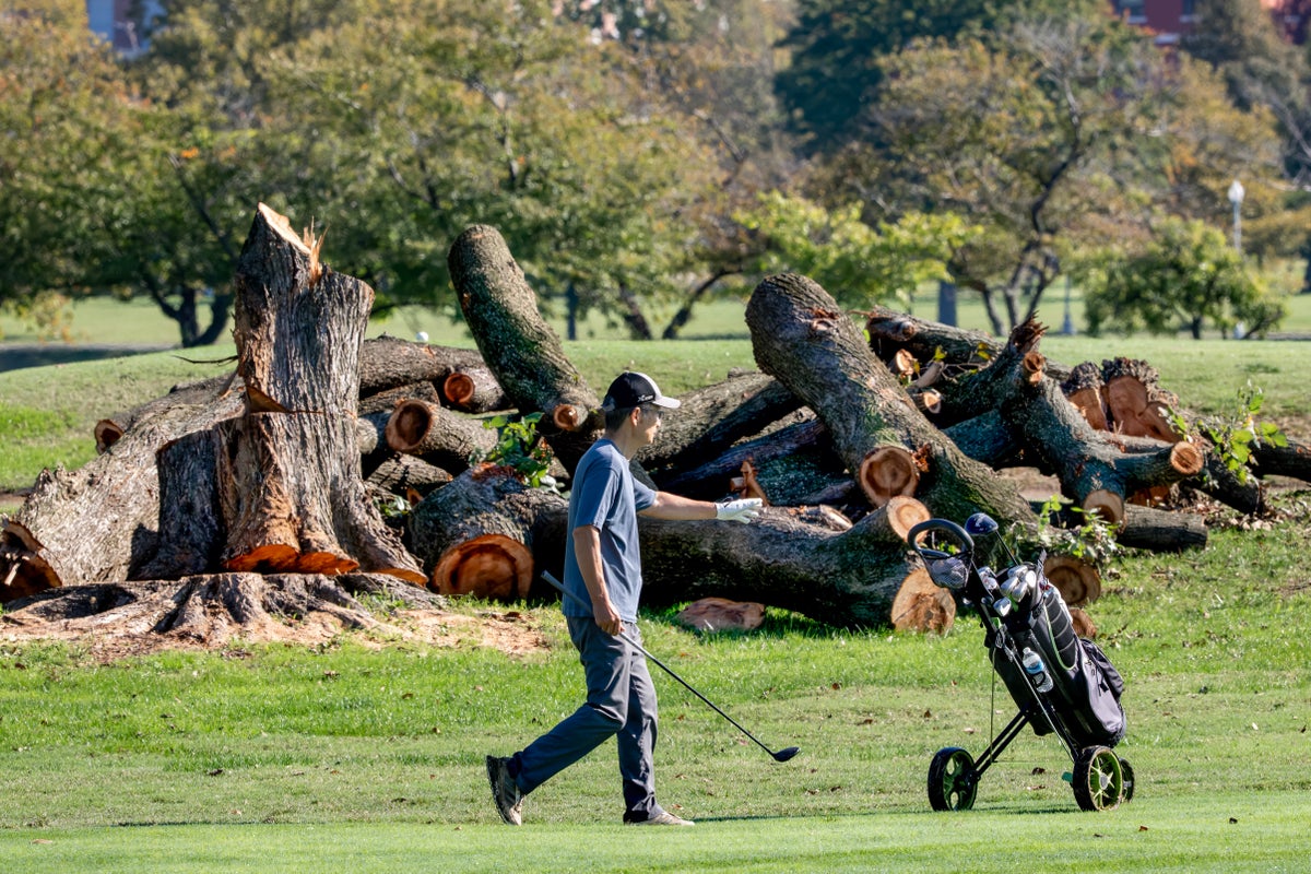 Trump announces East Potomac Golf Course closure for renovations