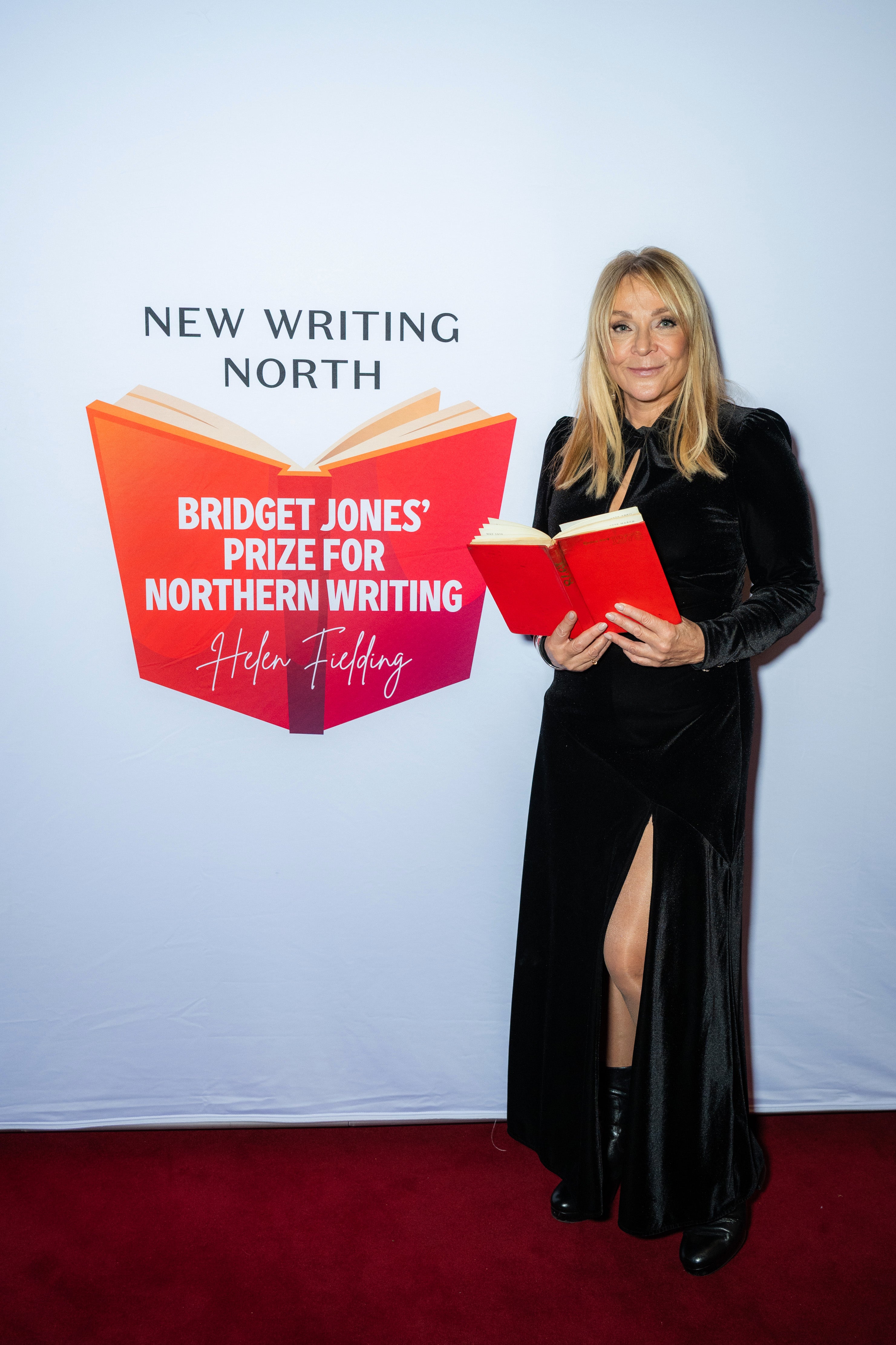 Bridget Jones author Helen Fielding announces new writer prize in North ...