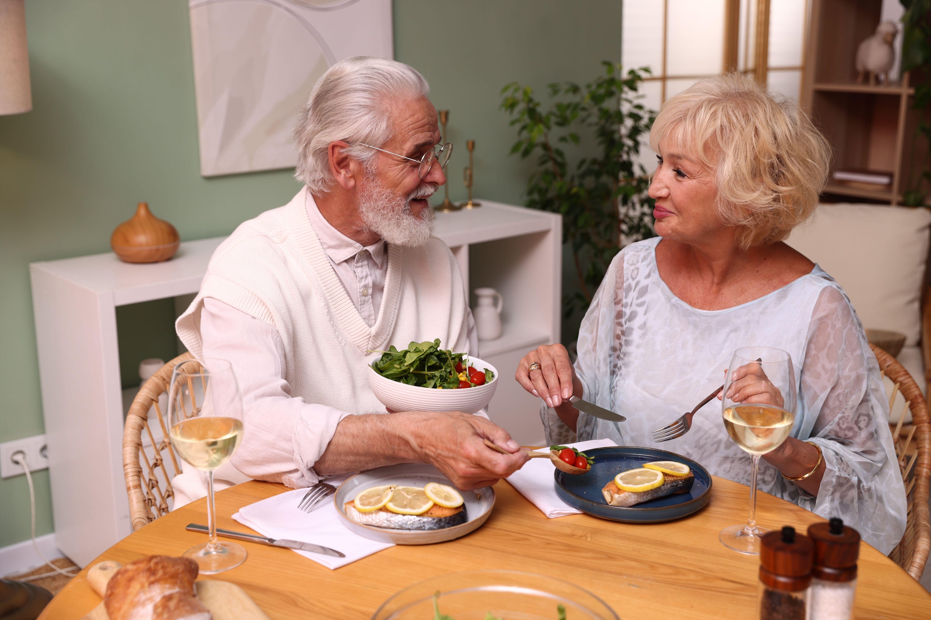 Globally, a less-than-optimal diet is estimated to cause around 11 million premature deaths, as detailed in The Lancet