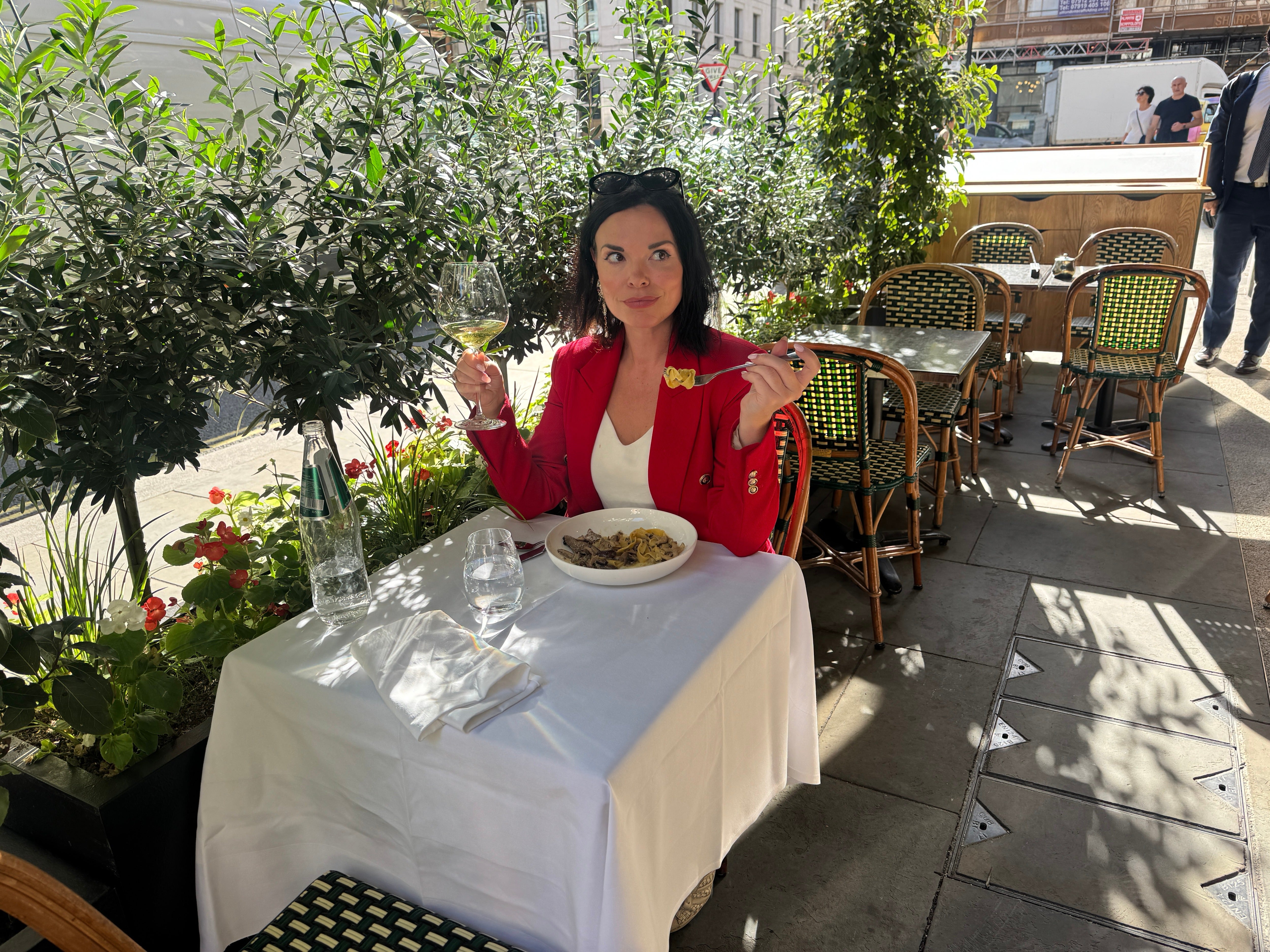Could dining alone be the unlikely cure for loneliness? | The Independent